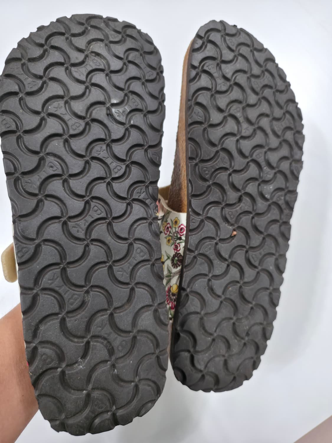 버켄스탁 지제 파필리오 플로럴 T스트랩 상품이미지4