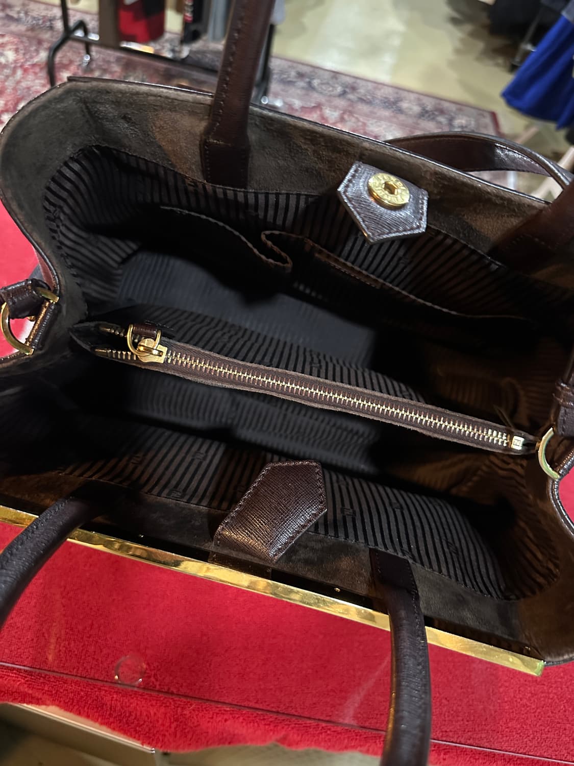 펜디 투쥬르 가죽숄더백 상품이미지10