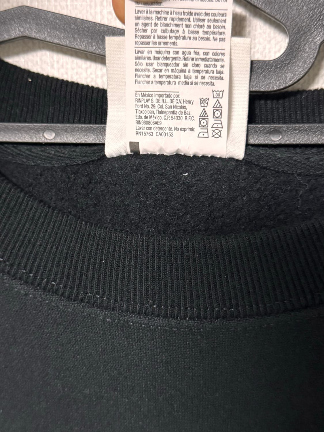 챔피온 빅로고 리버스위브 블랙 맨투맨 상품이미지5