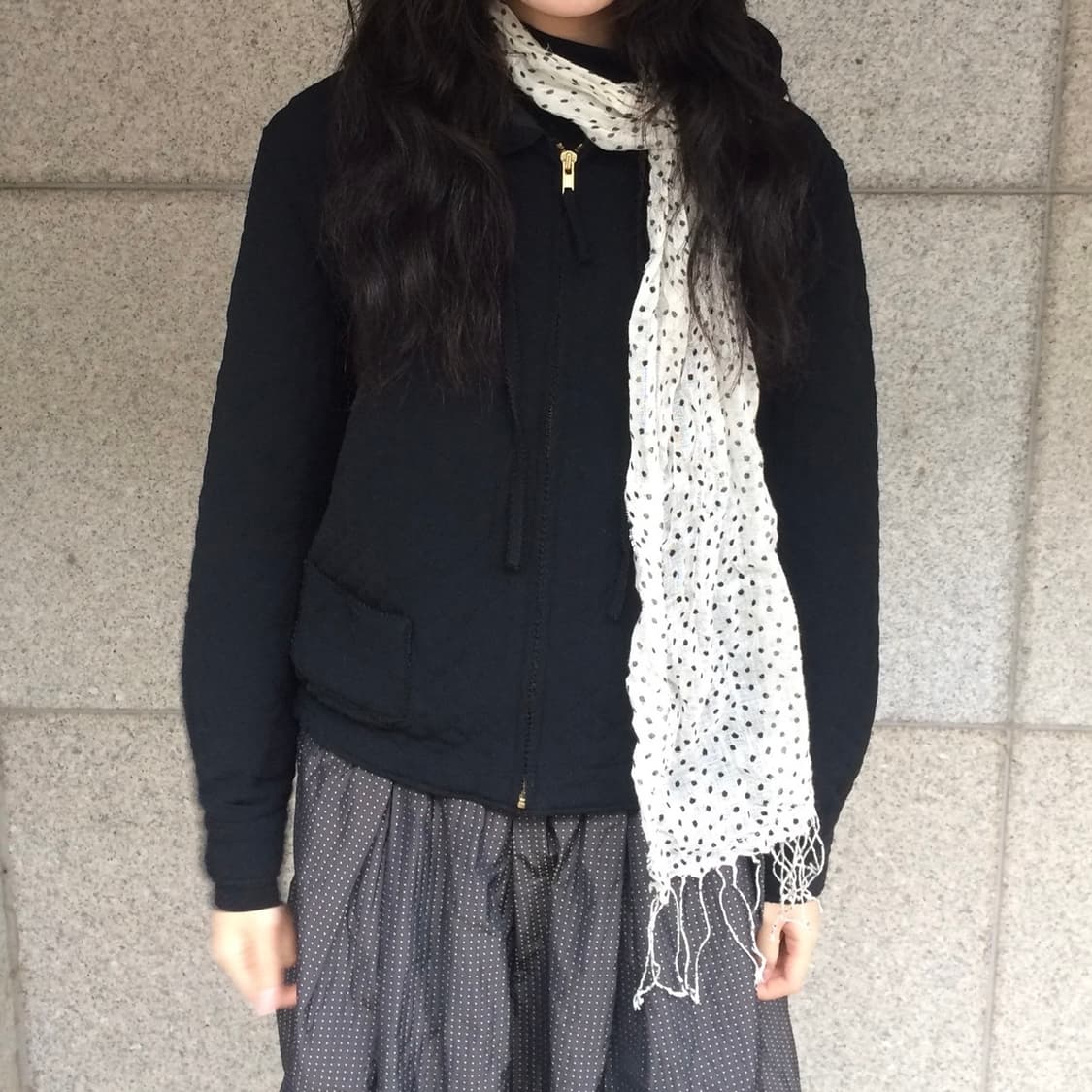 프릴 후드 집업 상품이미지1