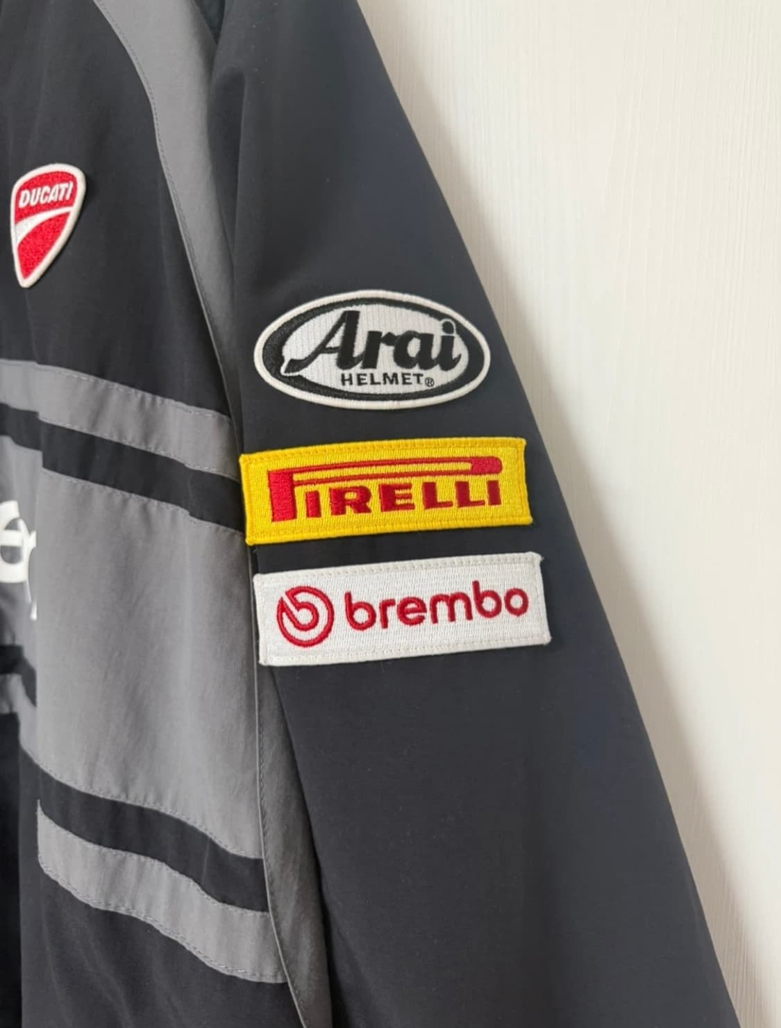 슈프림 x 두가티 트랙 자켓 상품이미지2