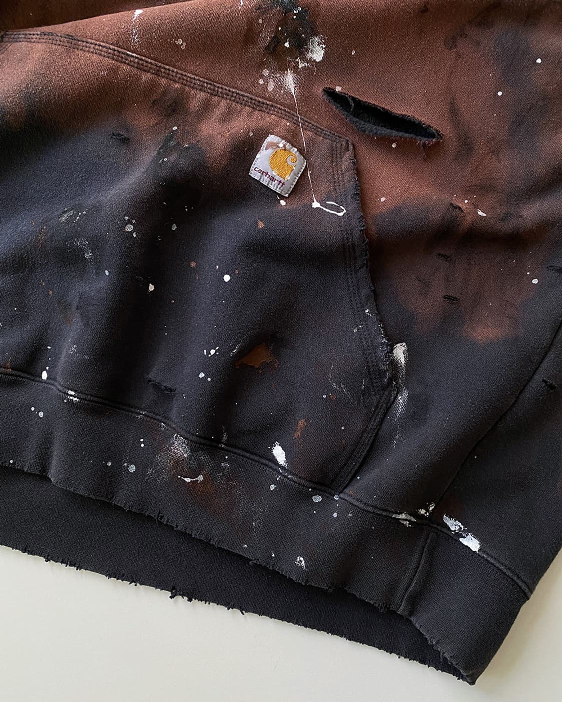 칼하트 디스트로이드 페인팅 후드티 상품이미지7