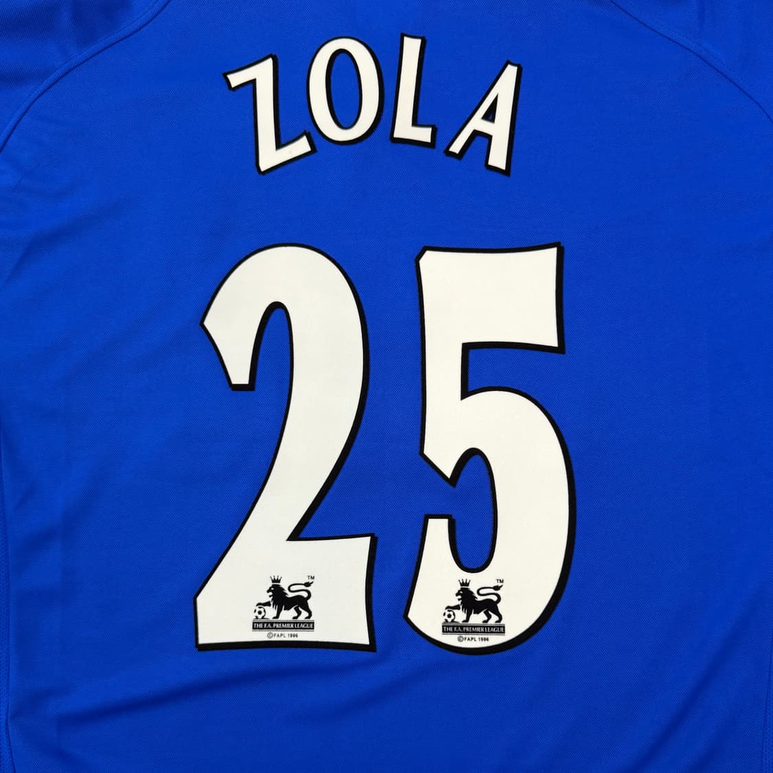 01-03 첼시 홈 졸라 긴팔 유니폼 상품이미지2