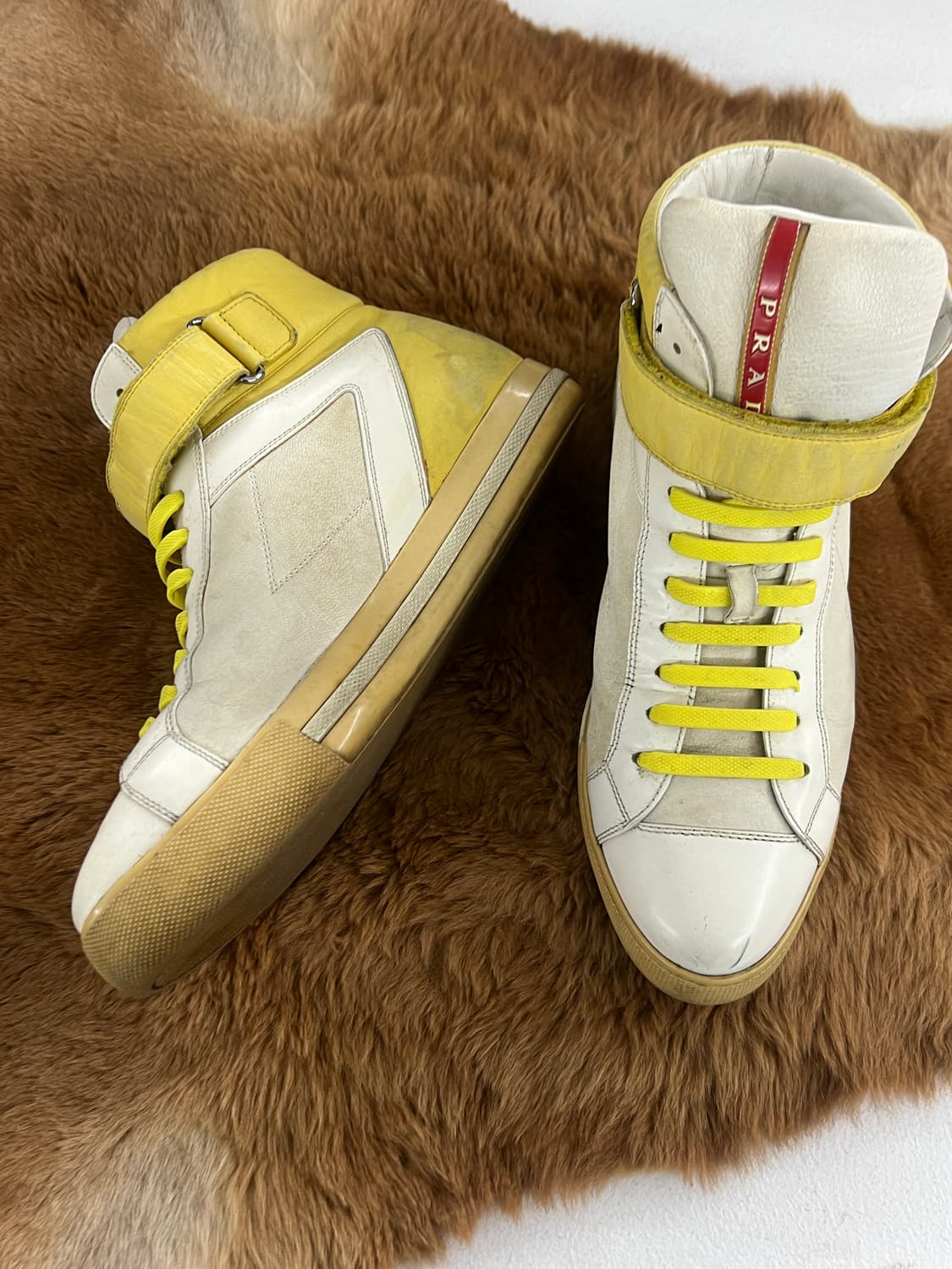 프라다 레더 하이탑 스니커즈 상품이미지2