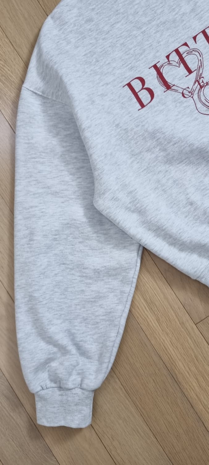 비터셀즈 하트벌룬 기모 맨투맨 1.5 size _ 여성 상품이미지4