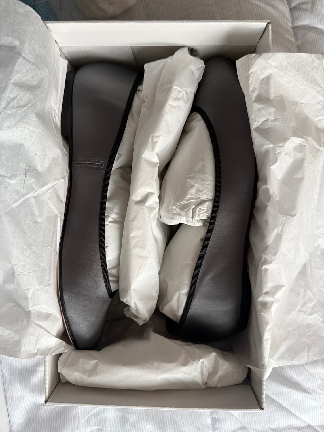 기마구아스 발레리나 새틴 플랫슈즈 상품이미지3