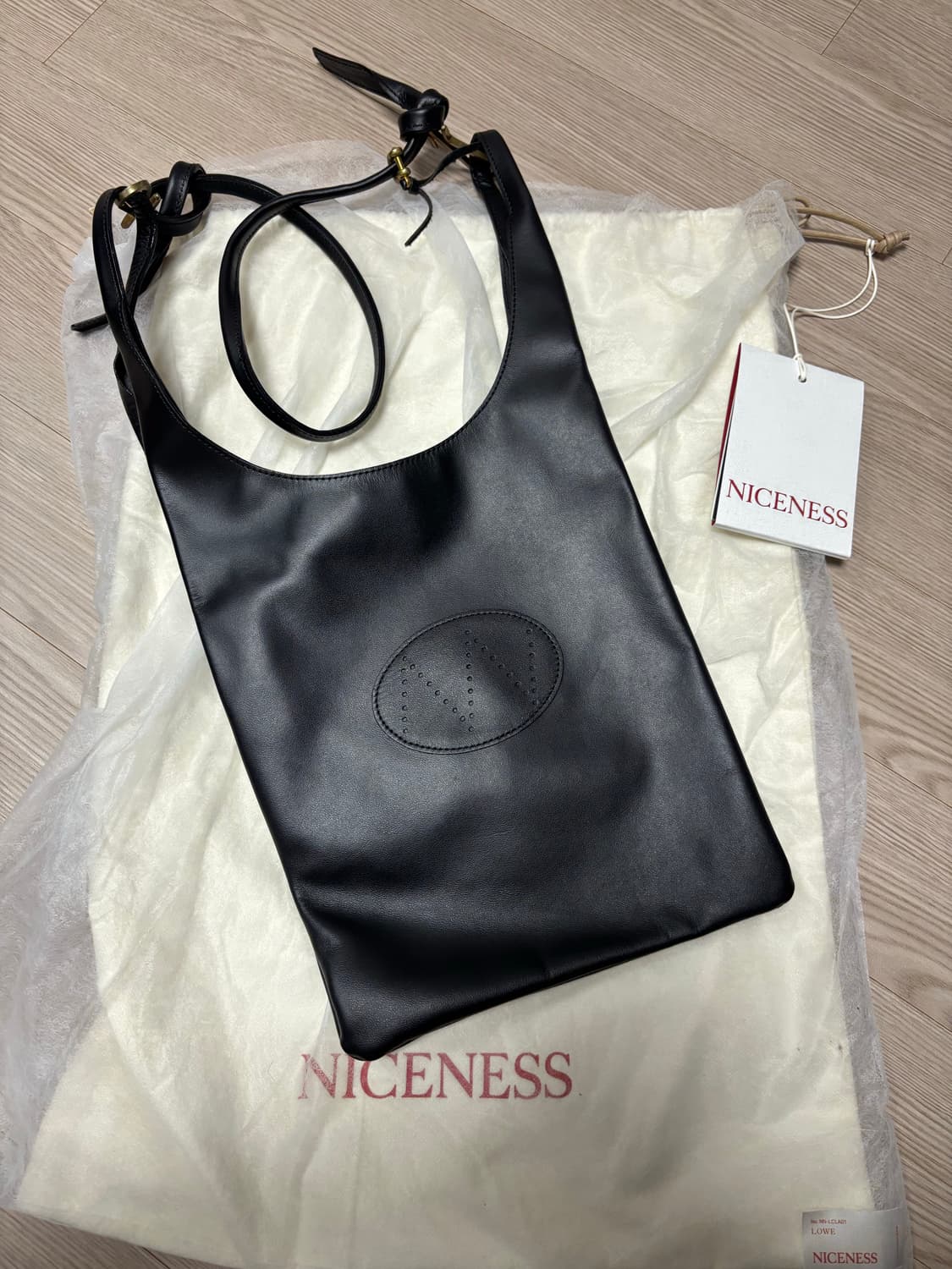 Niceness Lowe black 상품이미지1