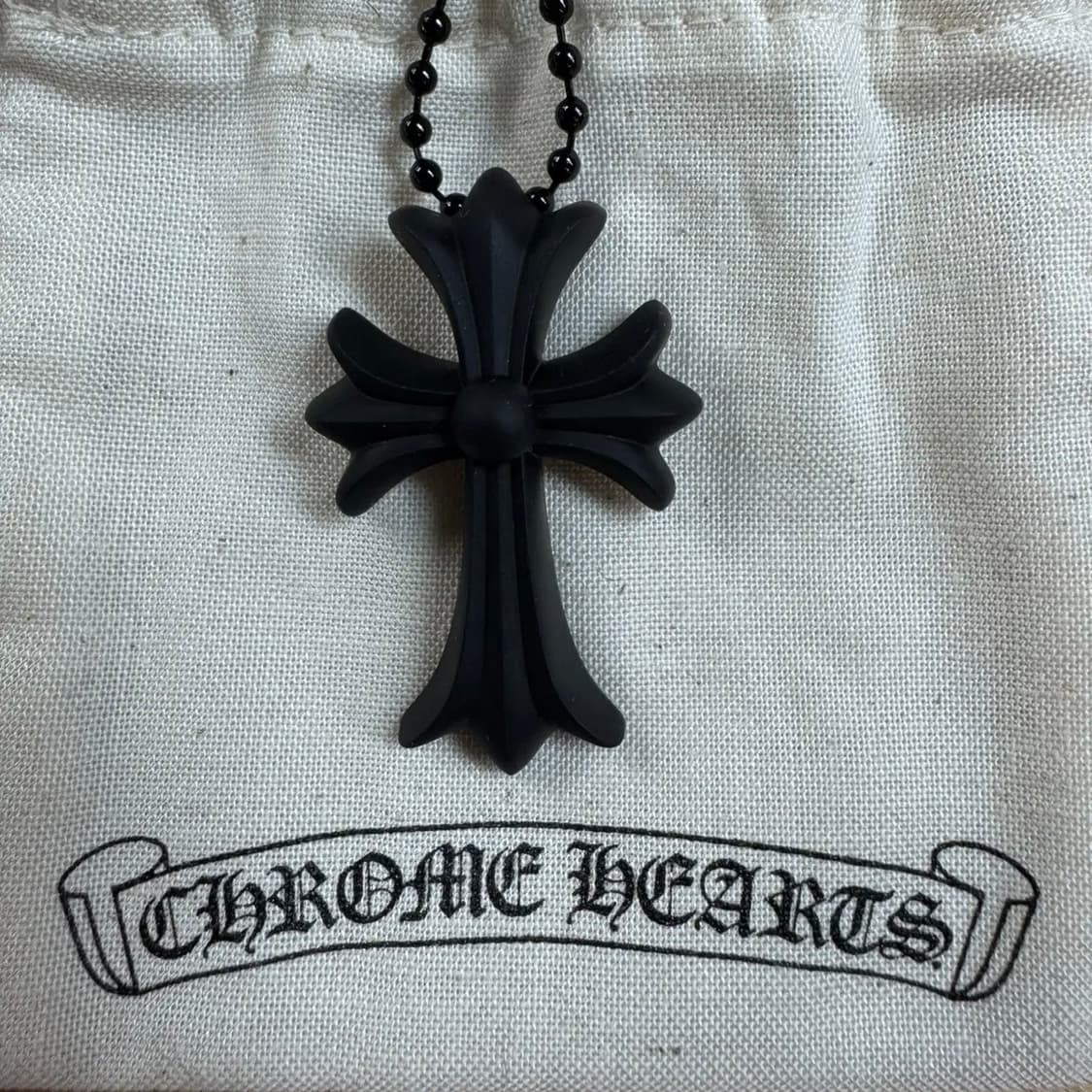 크롬하츠 실리크롬 블랙 목걸이 상품이미지1