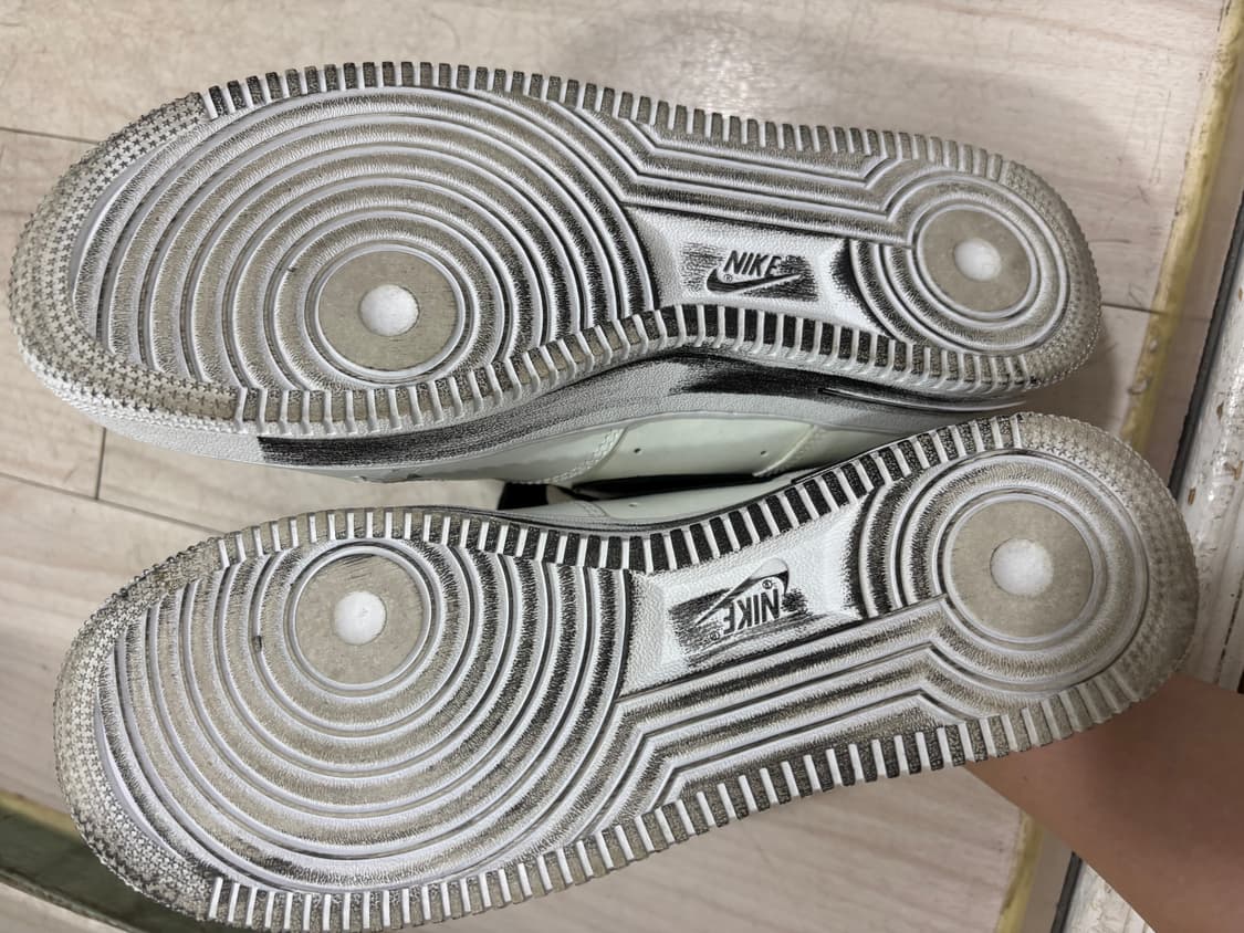 나이키 x 피스마이너스원 에어포스 1 로우 파라노이즈 2.0 상품이미지6