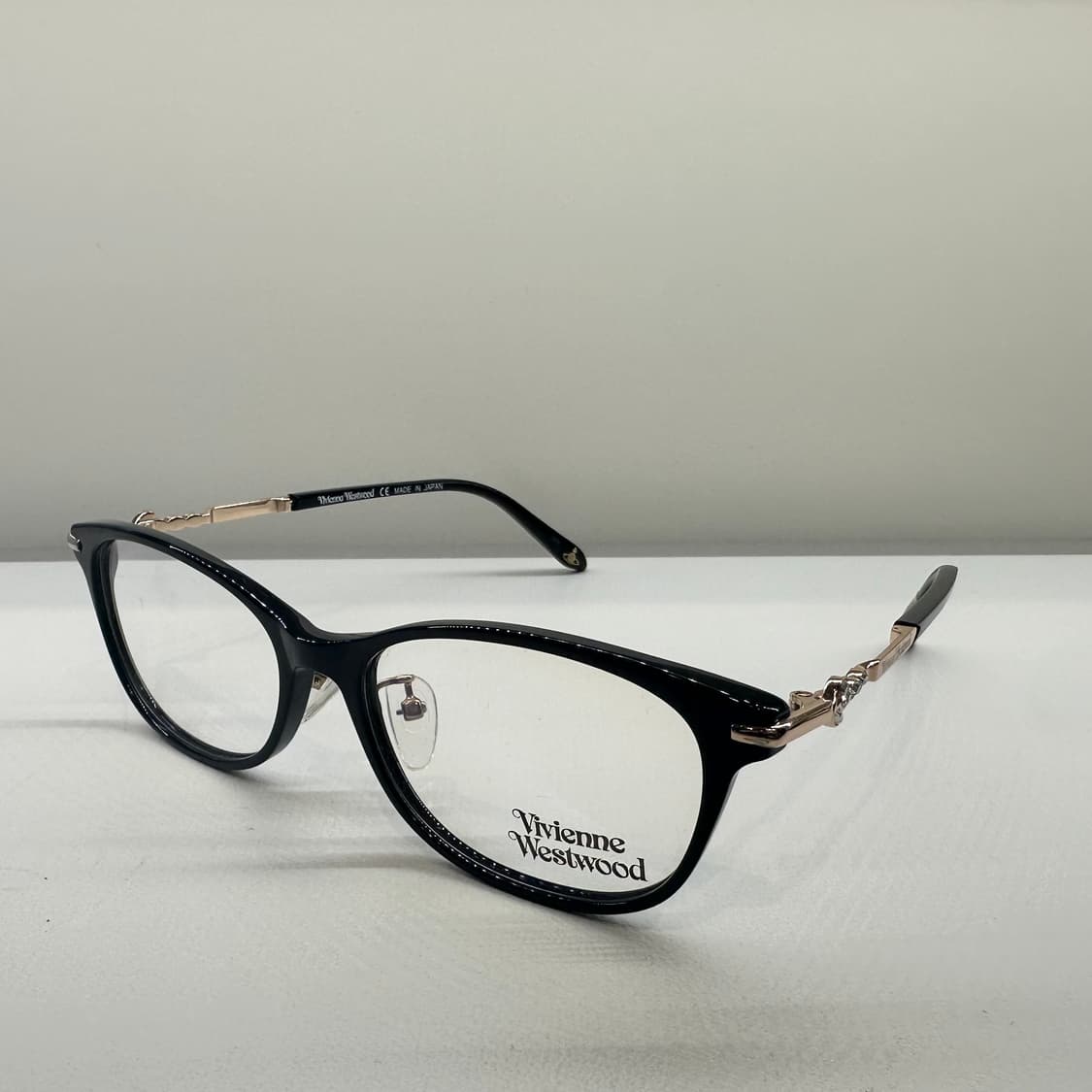 비비안웨스트우드 뿔테 안경 상품이미지1