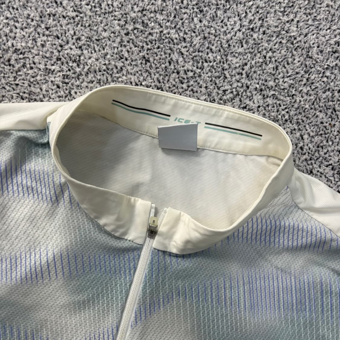 2XL 아이더 냉감 반집업 반팔티 0416J 상품이미지2