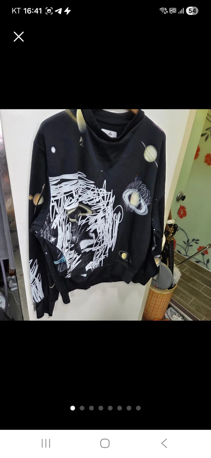 비비안웨스트우드 비대칭 맨투맨 상품이미지1