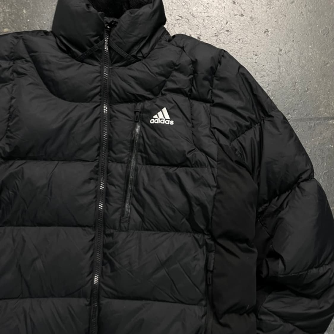 100 아디다스 패딩  상품이미지2