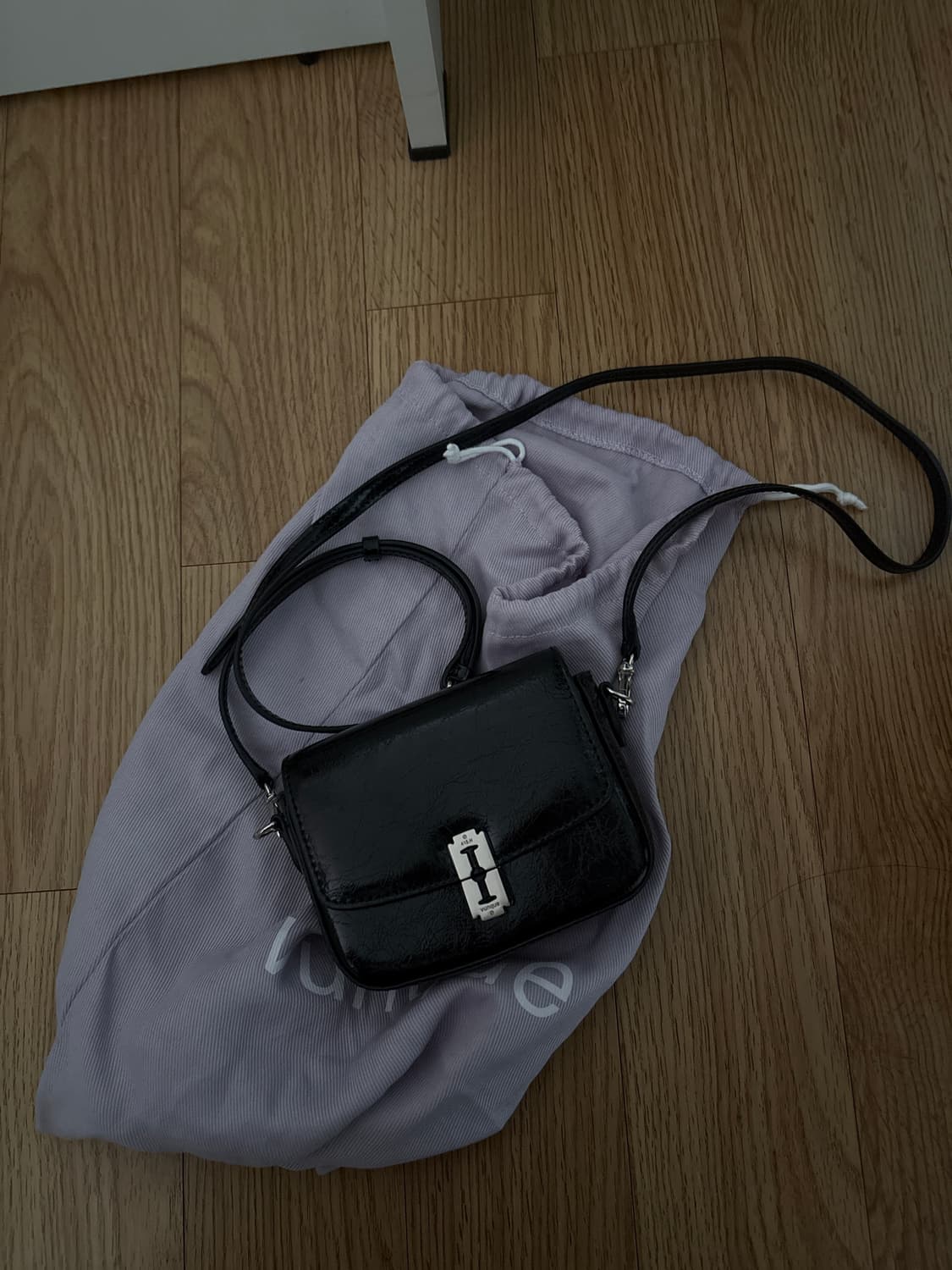 분크 오캄 룬 미니 크로스백 상품이미지2