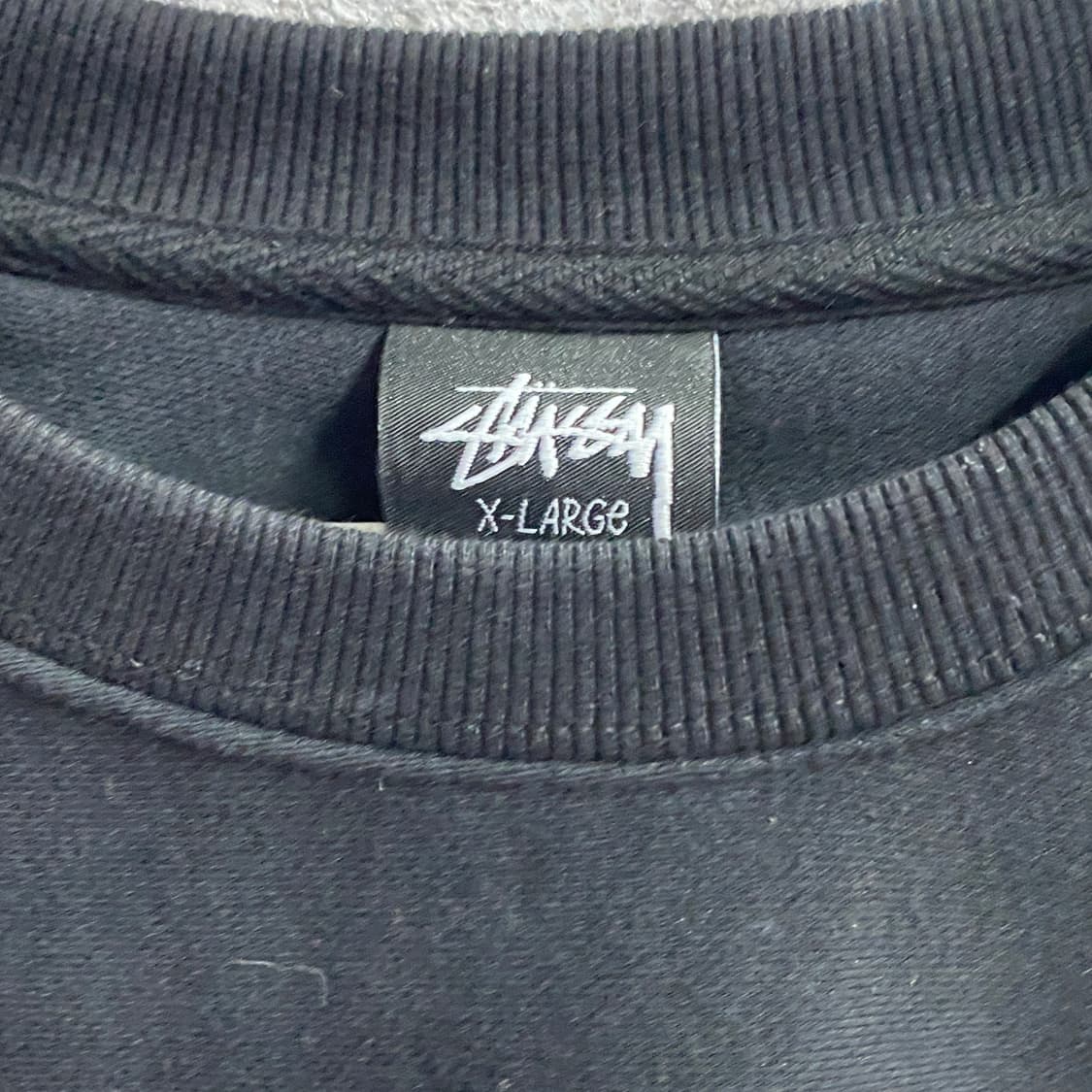 스투시 월드투어 빅로고 블랙 맨투맨 B3125 상품이미지4