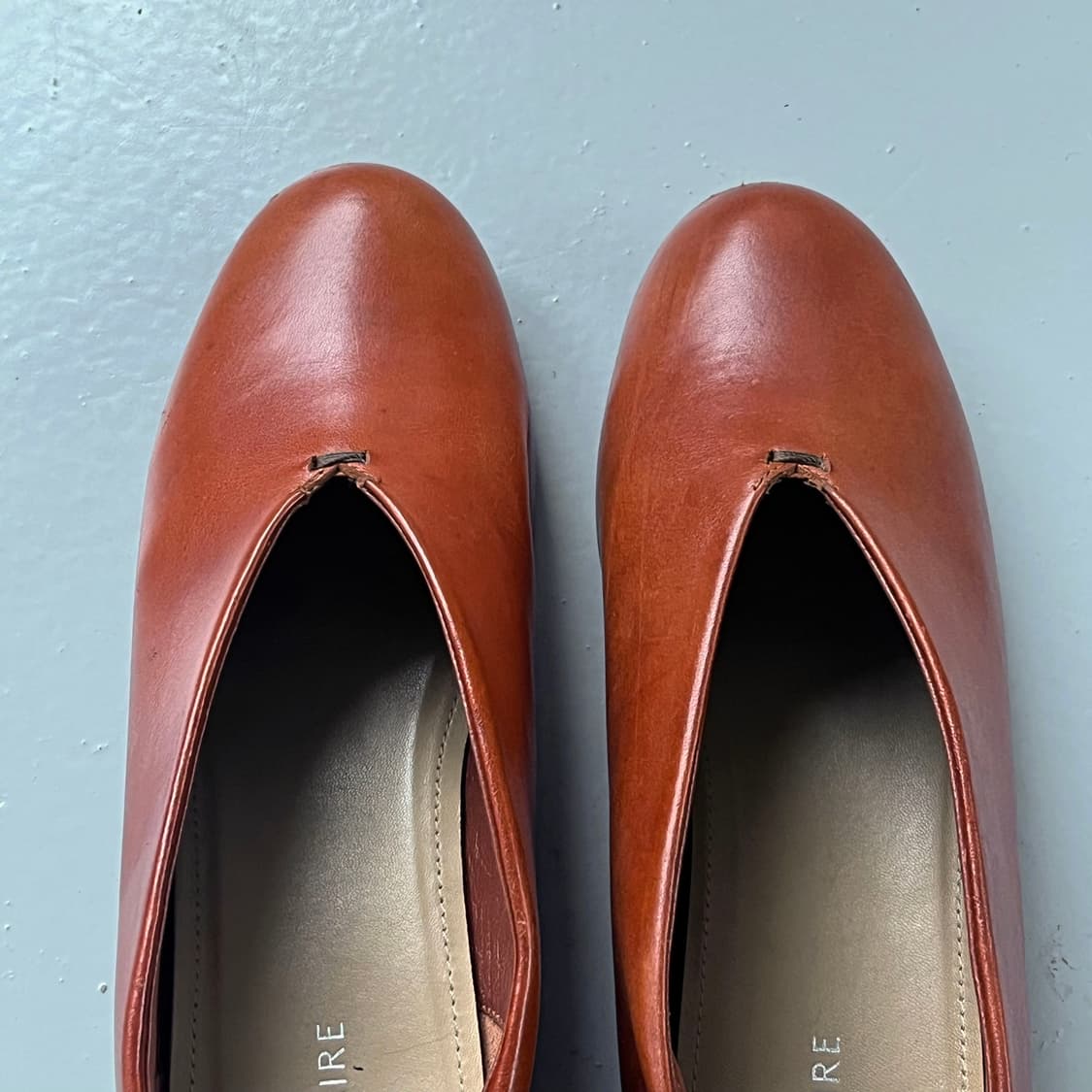 르메르 스티치 로퍼 플랫슈즈 브라운 상품이미지5
