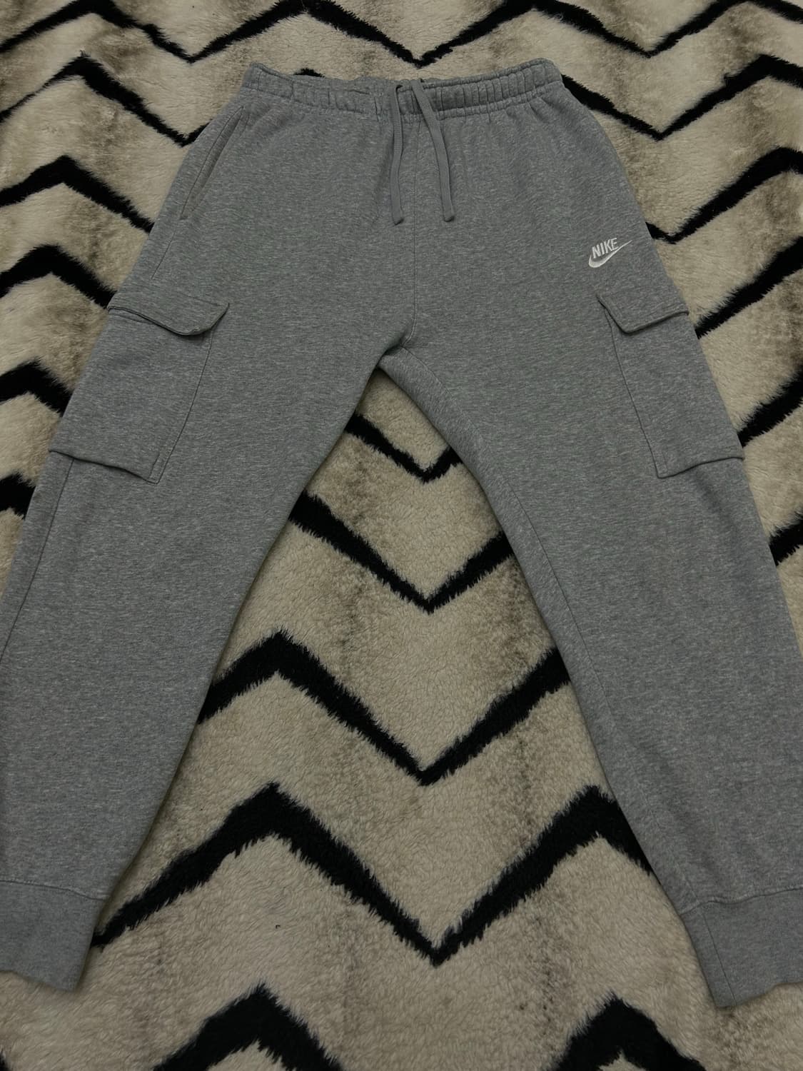 [M]나이키 플리스 카고 트레이닝 조거 팬츠/그레이/기모 상품이미지3