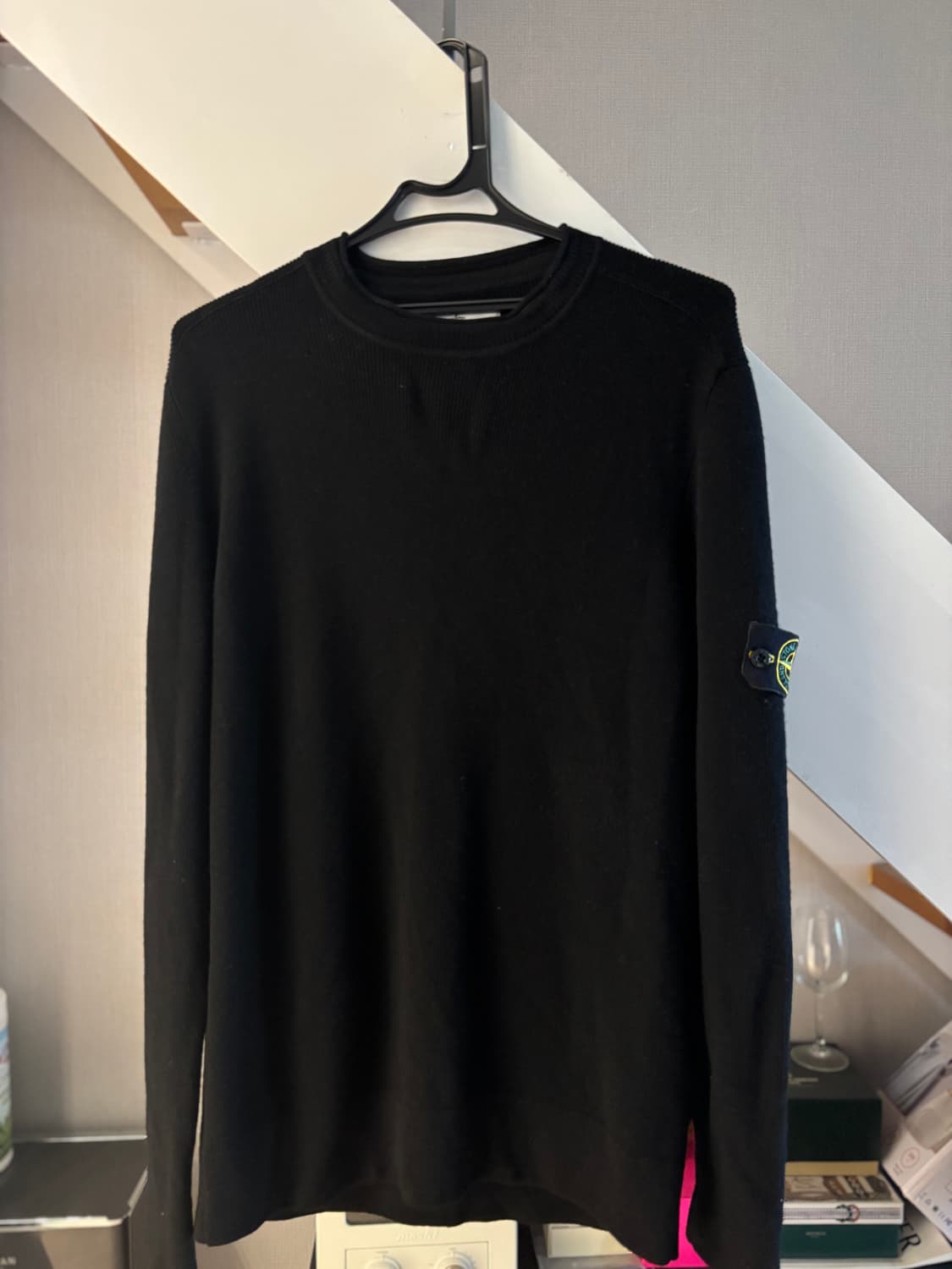 [L]스톤 아일랜드 와펜 패치 풀 립 퓨어 울 니트 블랙 (21FW) 상품이미지4