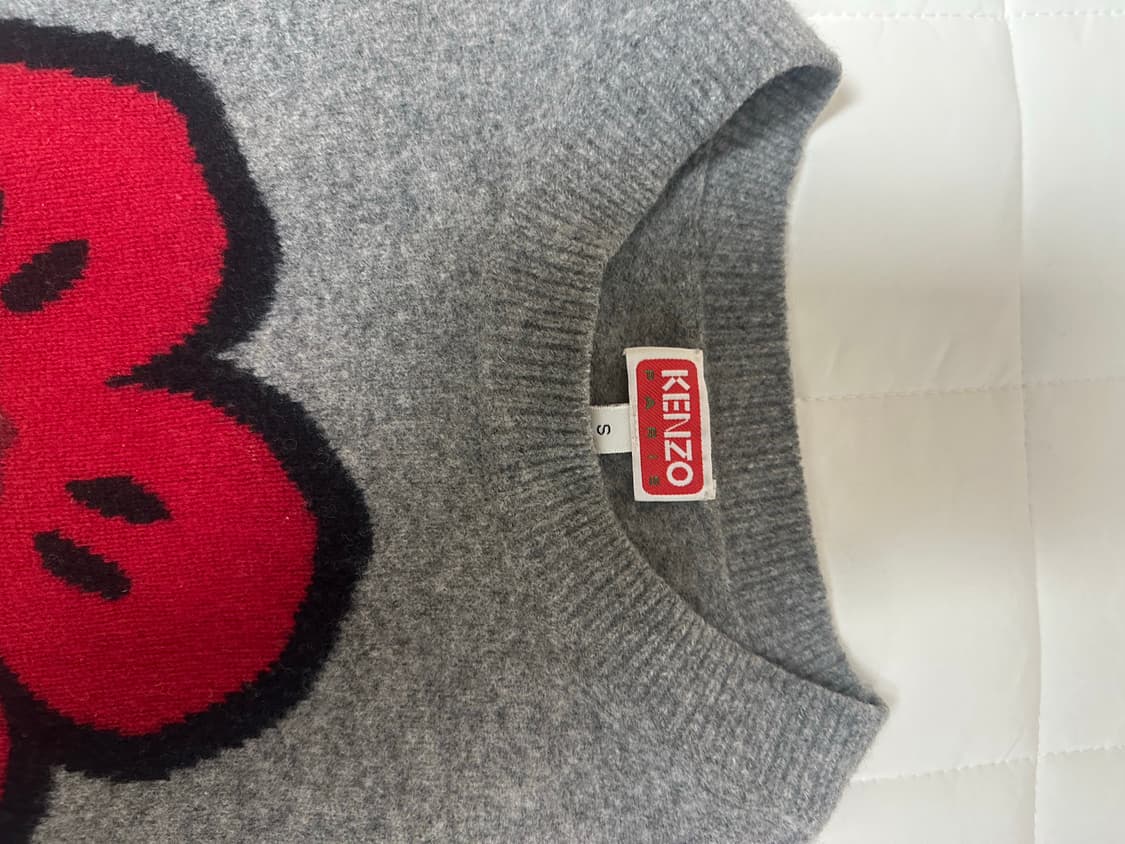 겐조 플라워 니트 팝니다 상품이미지2