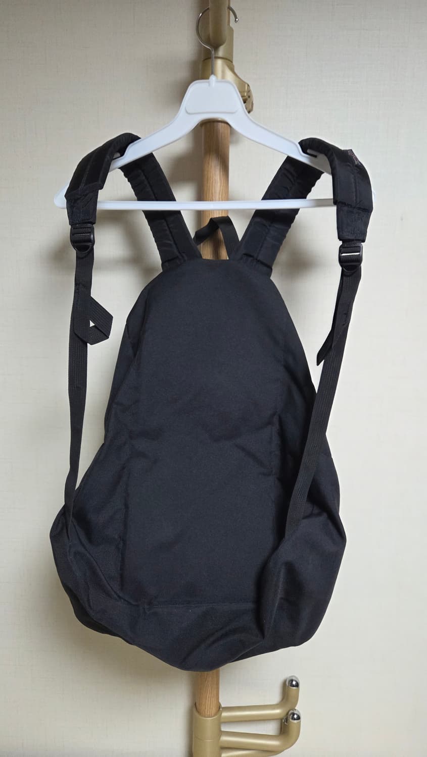 잔스포츠 검정 백팩 상품이미지2