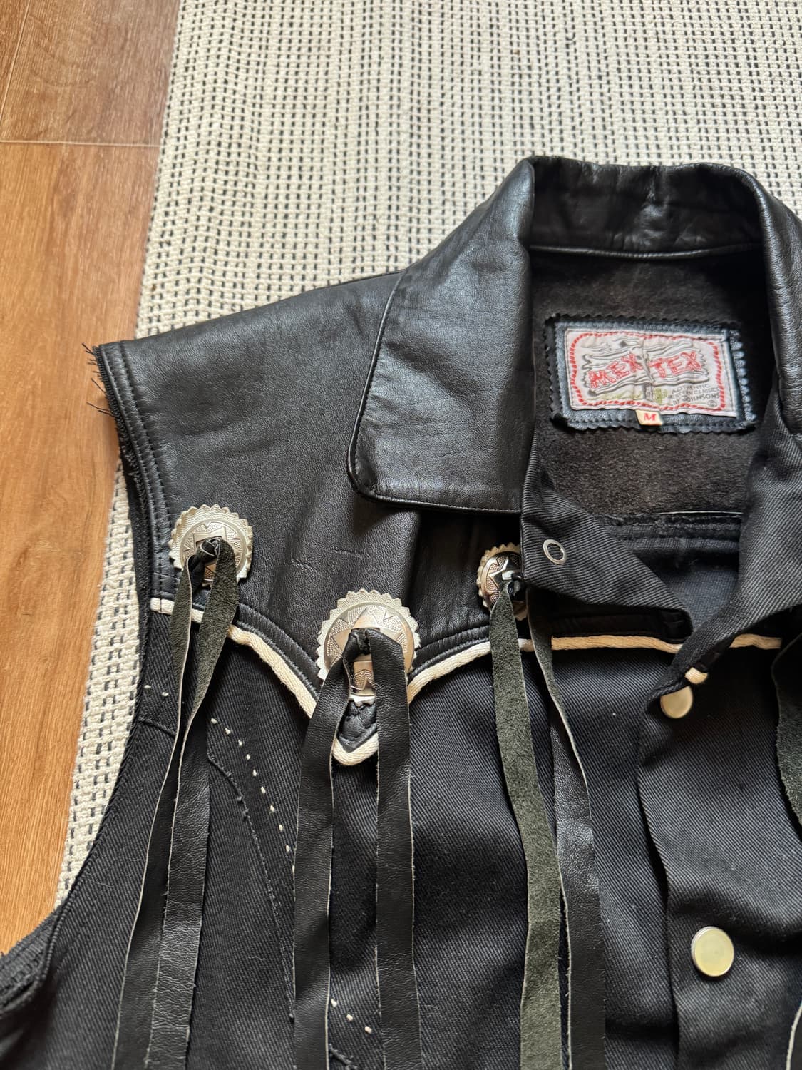 70s 빈티지 레더 웨스턴 콘초 베스트 상품이미지2