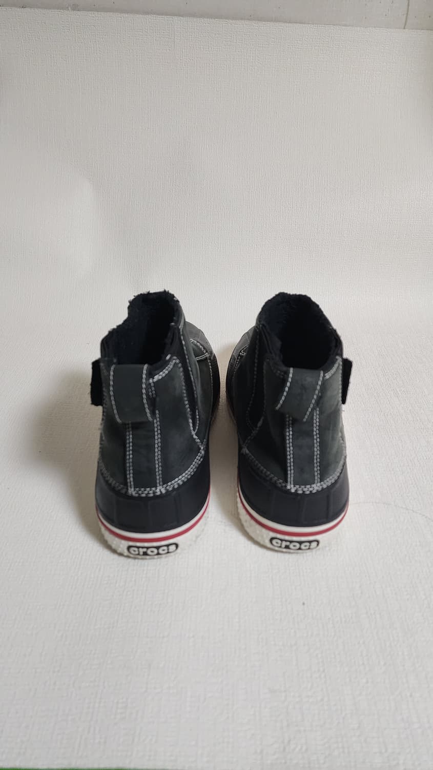 Crocs 남성용 AllCast 방수 방한 부츠 상품이미지3