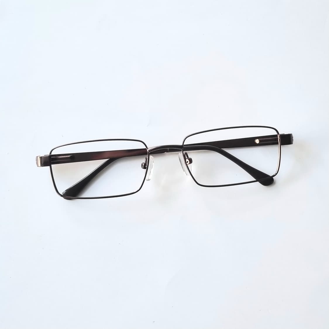 데드스탁 지적인 무드와 빈티지한 감성의 스퀘어 안경테 781 상품이미지1