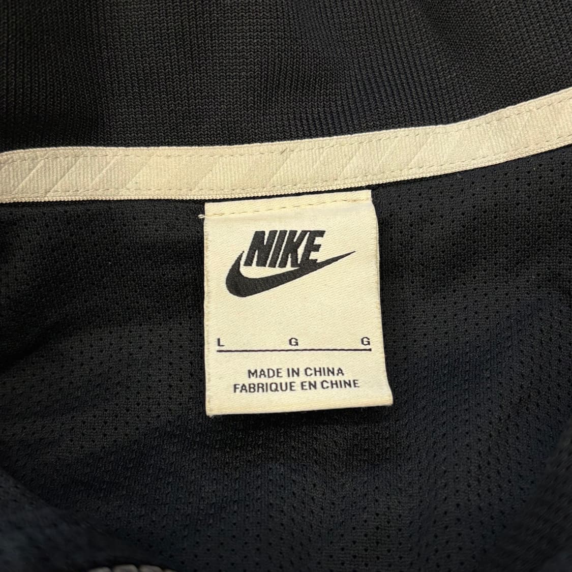 L 나이키 air 블랙 아노락 상품이미지4