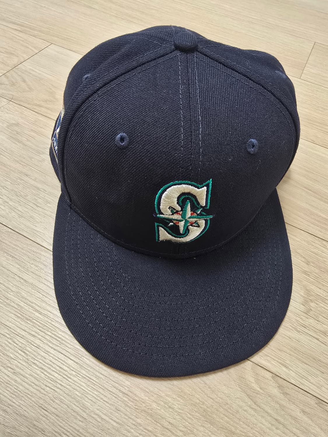뉴에라 59FIFTY 시애틀 매리너스 40주년 사이드패치 피티드캡 상품이미지1