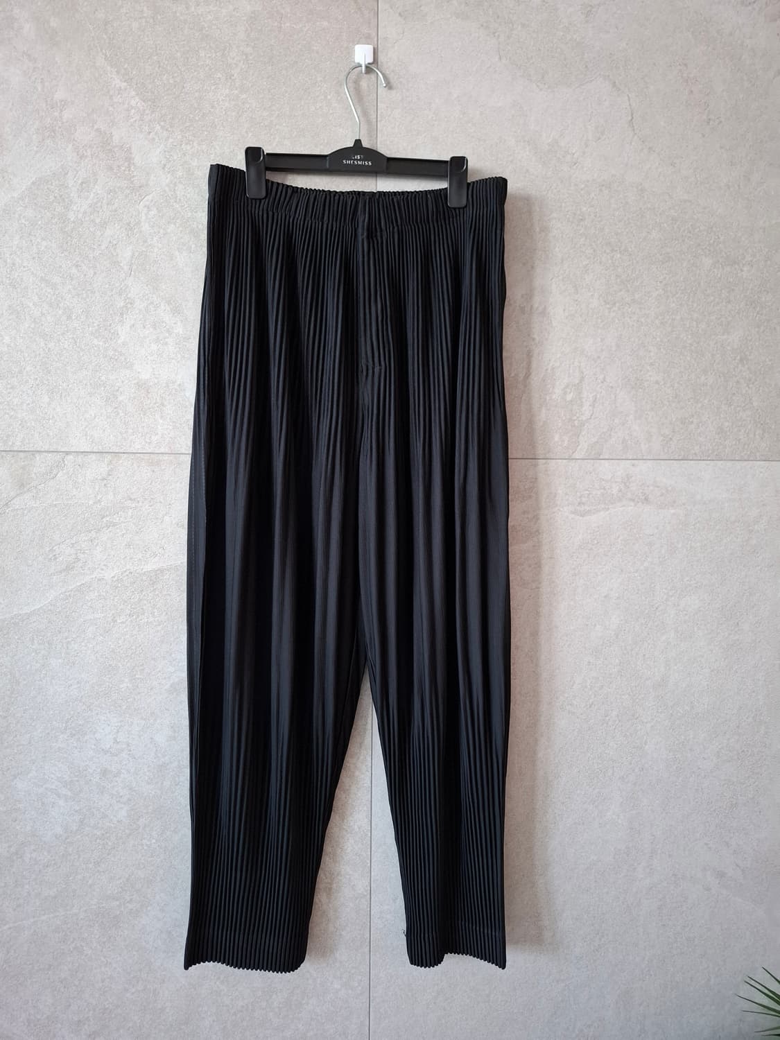 옴므플리세 베이직 팬츠 블랙 이세이미야케 플리츠플리즈 상품이미지3