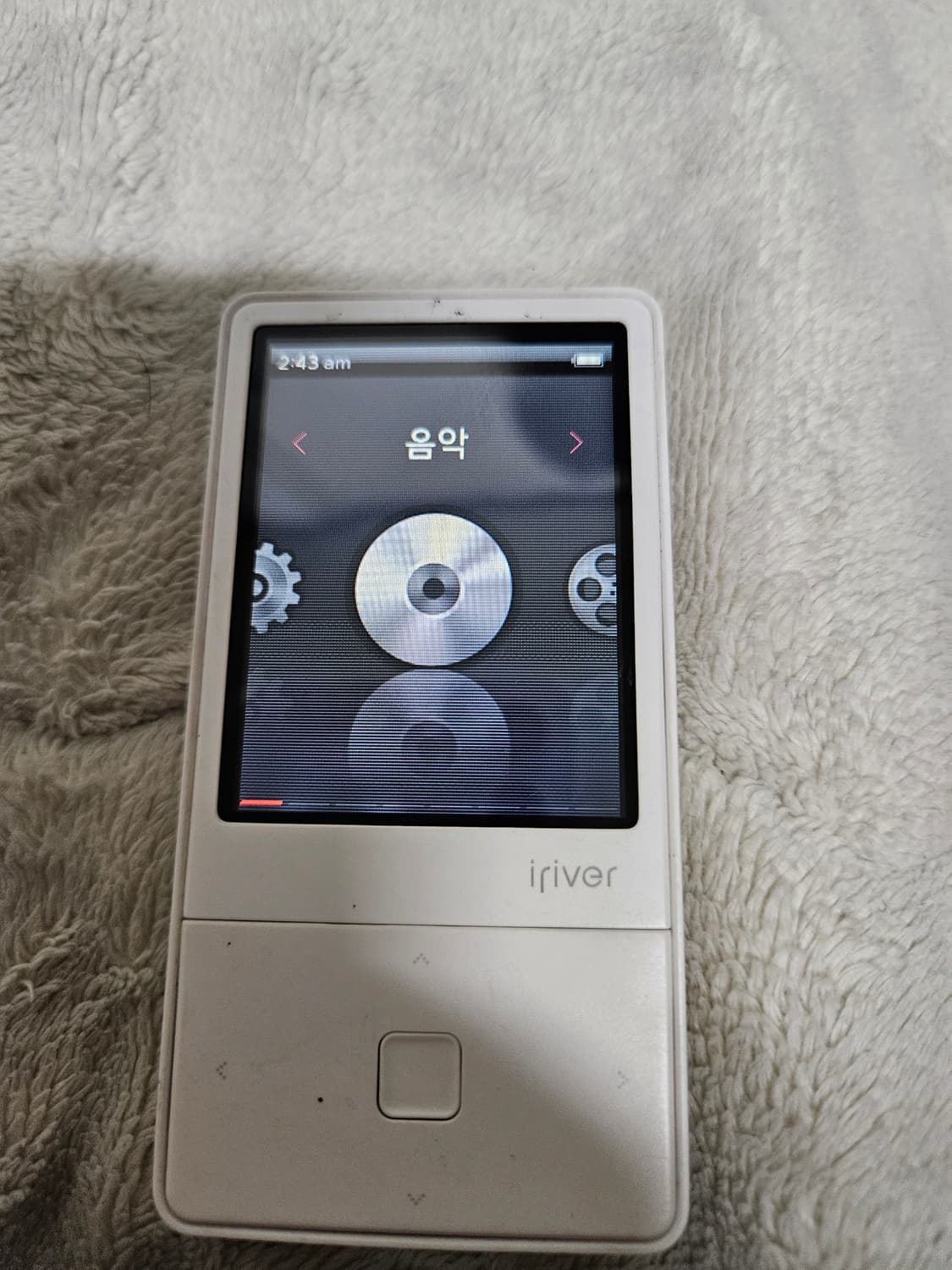 아이리버  e100 8기가 레트로 mp3 상품이미지6