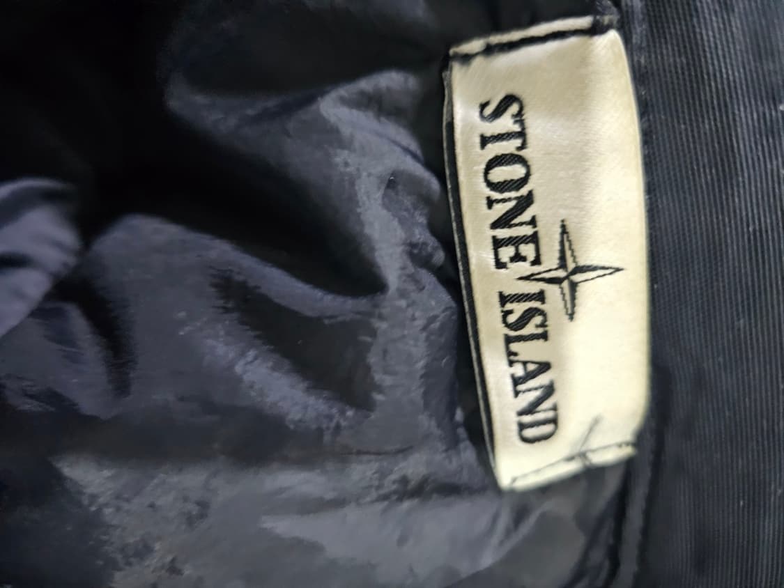 정품 스톤아일랜드 패딩 100 / L 상품이미지4