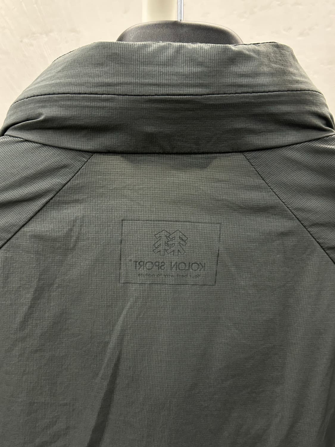 코오롱 스포츠 그레이 남성 바람막이 자켓 상품이미지4