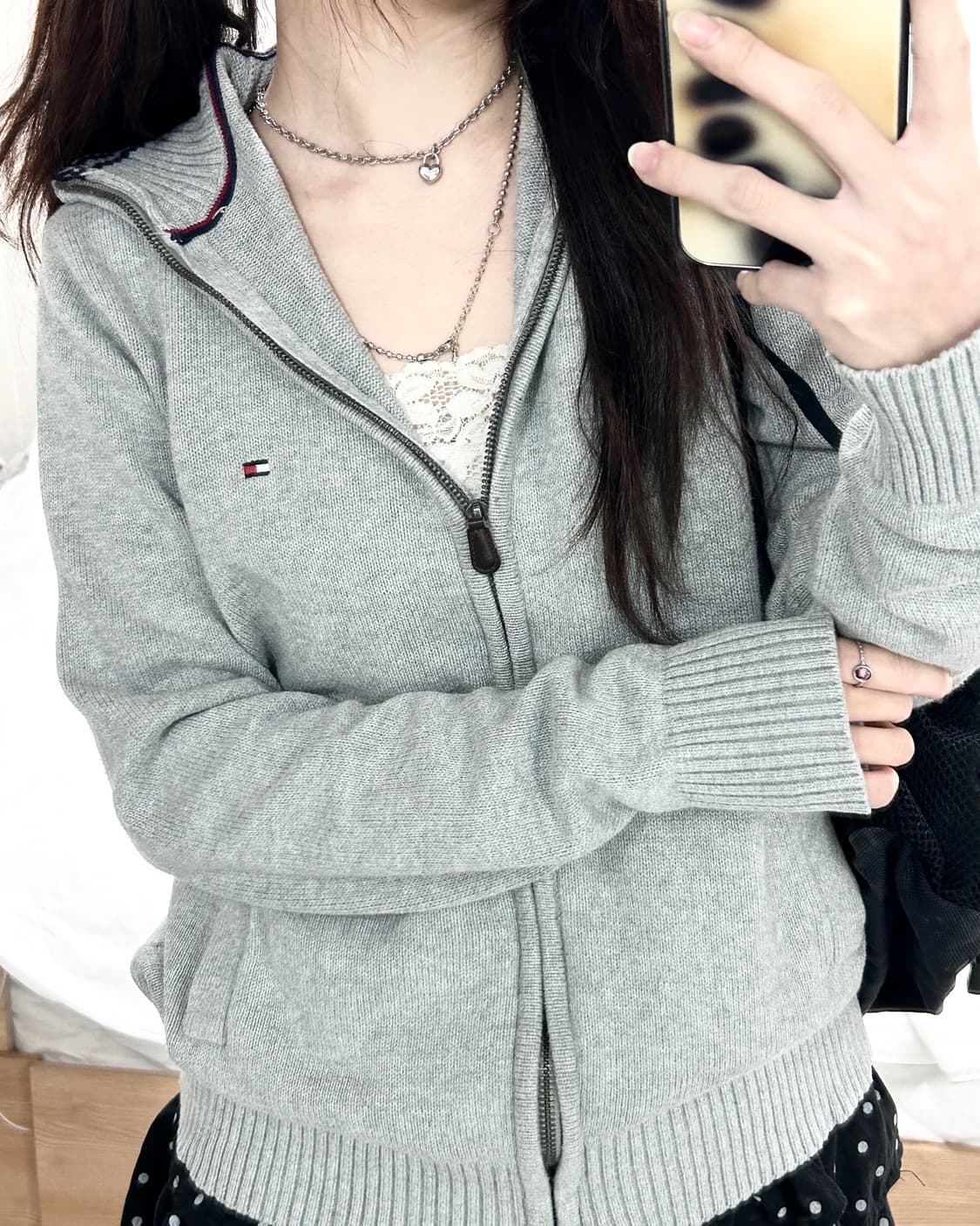 타미 미니로고 그레이 니트집업 상품이미지3
