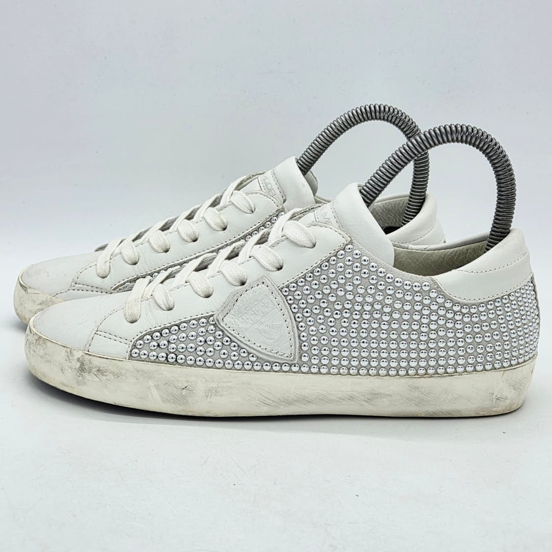 필립모델 우먼스 로우탑 스니커즈 스터드 (37) 상품이미지1