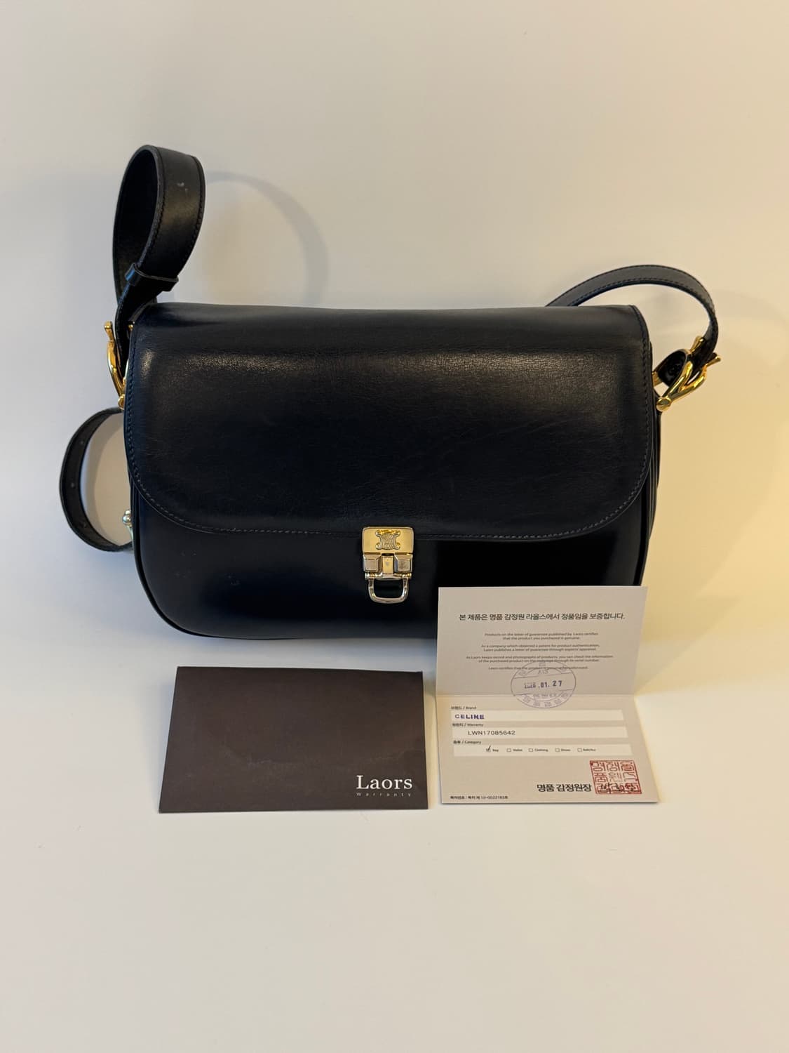 CELINE(셀린느) 네이비 레더 숄더백 상품이미지8