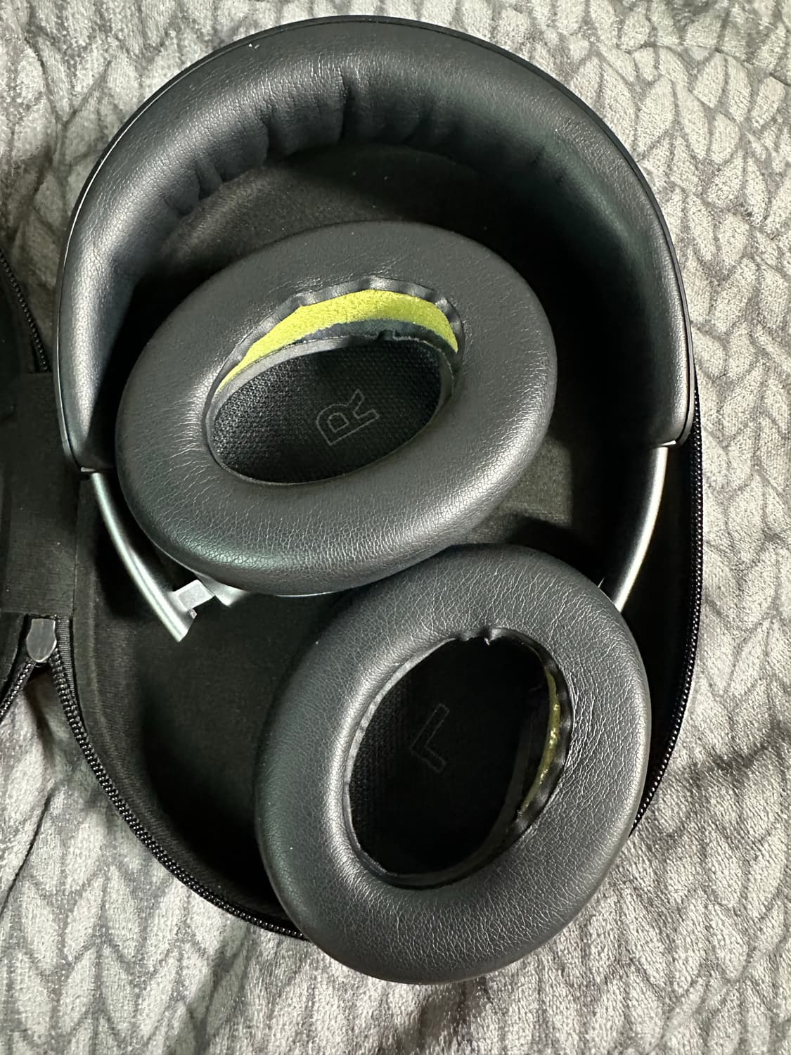 보스(Bose) QC 울트라 헤드폰 상품이미지2