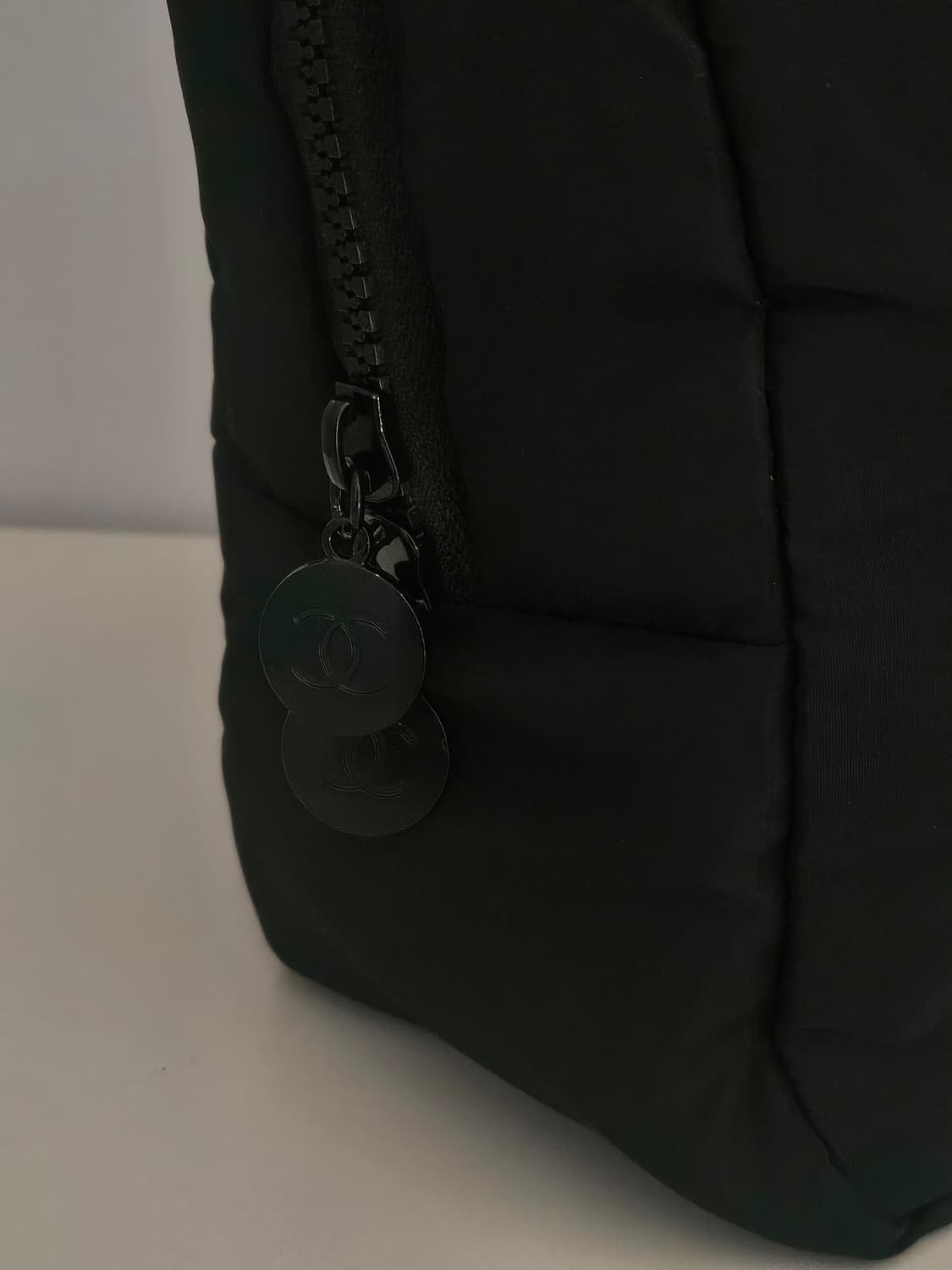 샤넬 정품 패딩 파우치 가방 상품이미지7