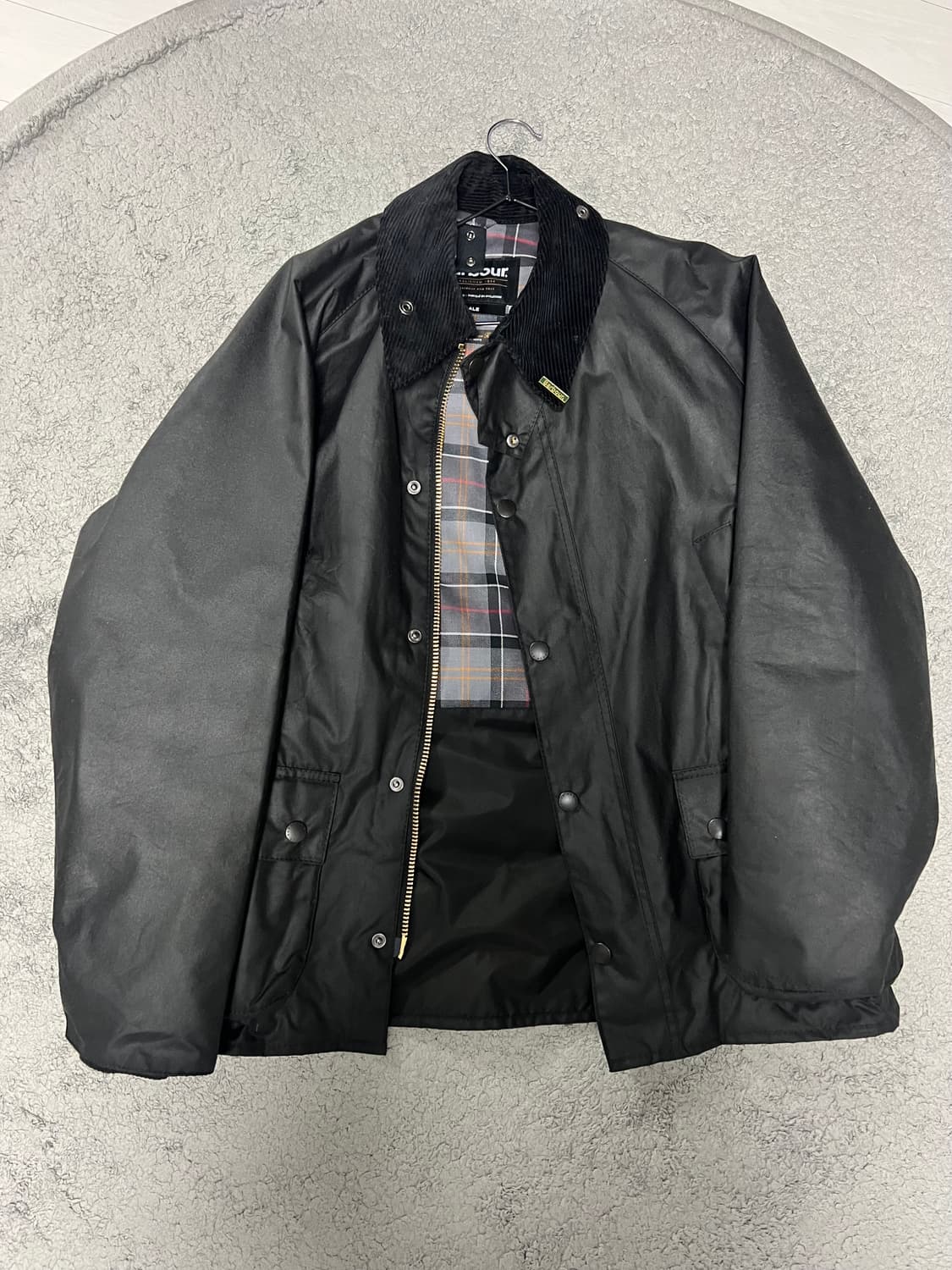바버 비데일 왁스 자켓 블랙 40사이즈 (새상품) 상품이미지1