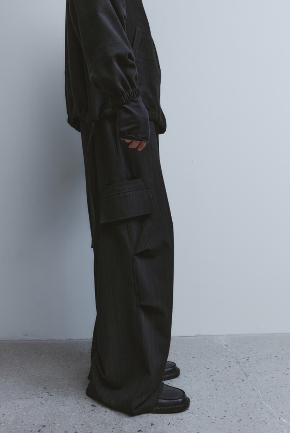 [구매][L] 유스 24fw Strap wide cargo pants 상품이미지1