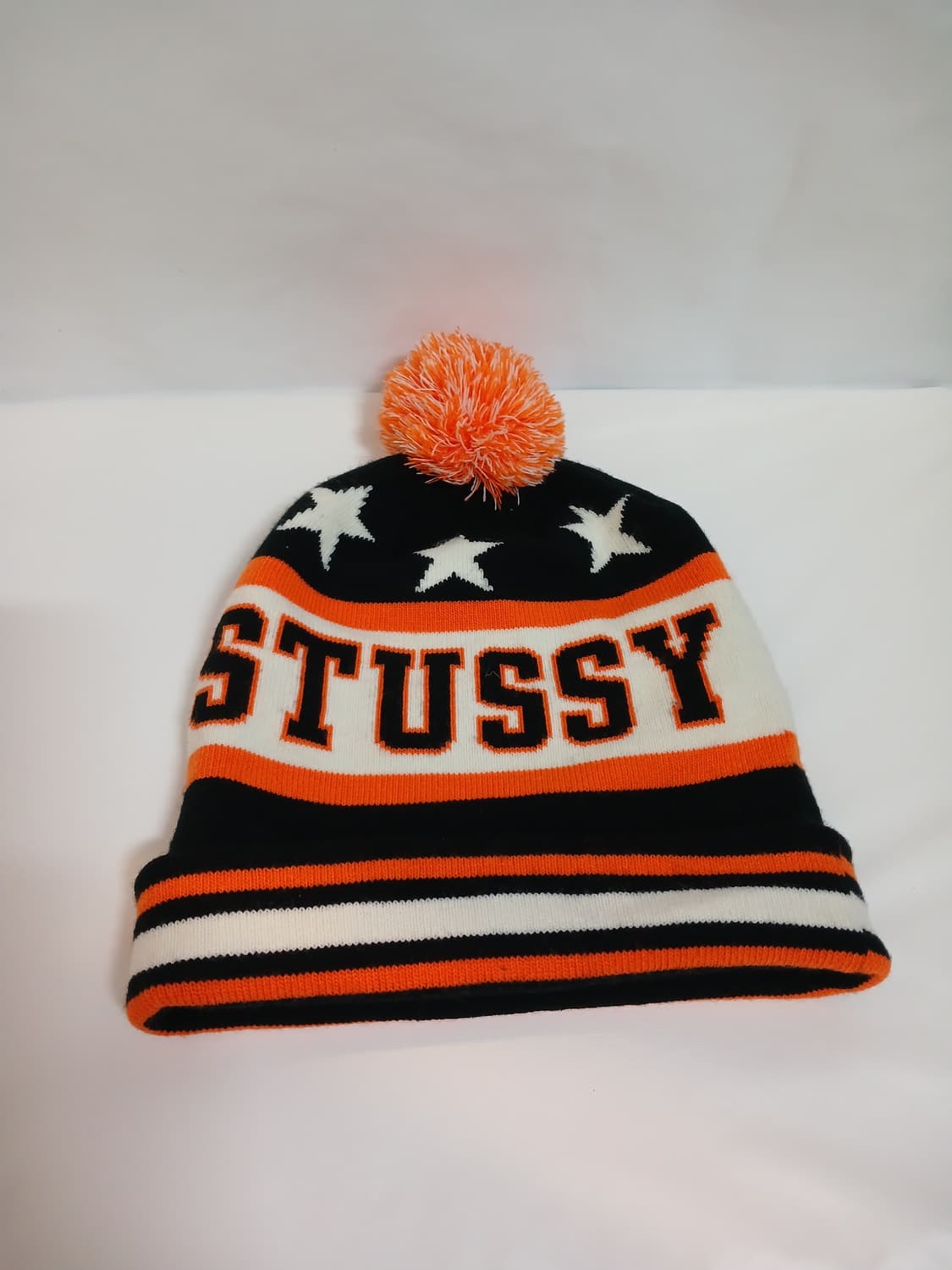 스투시 폼폼 비니 상품이미지1