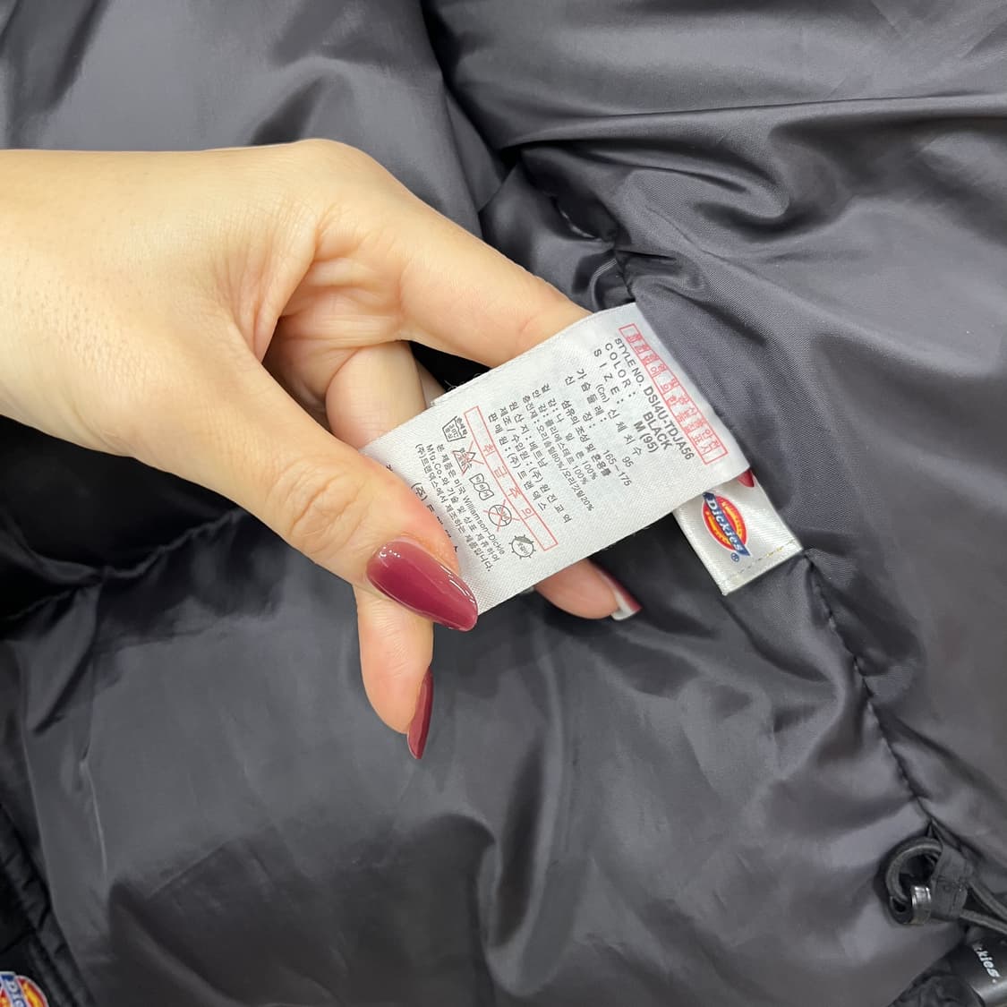 디키즈 자수로고 블랙 덕다운 푸퍼 패딩 자켓 상품이미지8