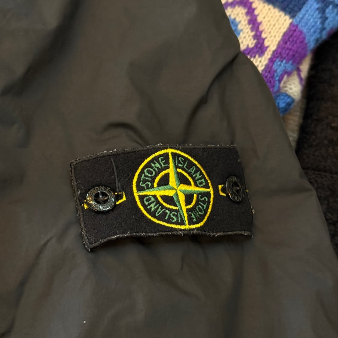 20FW 스톤 아일랜드 와펜 크링클랩스 프리마로프트 상품이미지10