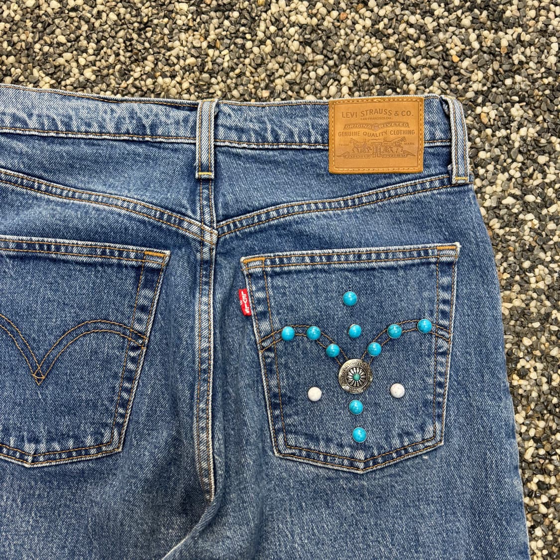 리바이스 우먼스 립케이지 웨스턴 스터드 하이웨스트 진 (28)  상품이미지3