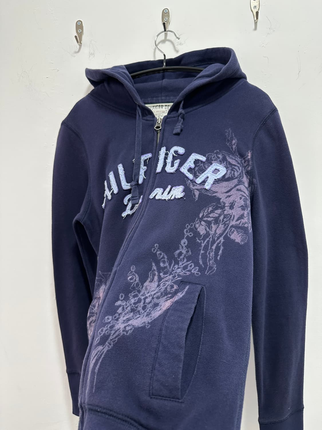 Tommy Hilfiger denim grunge purple hood 상품이미지3