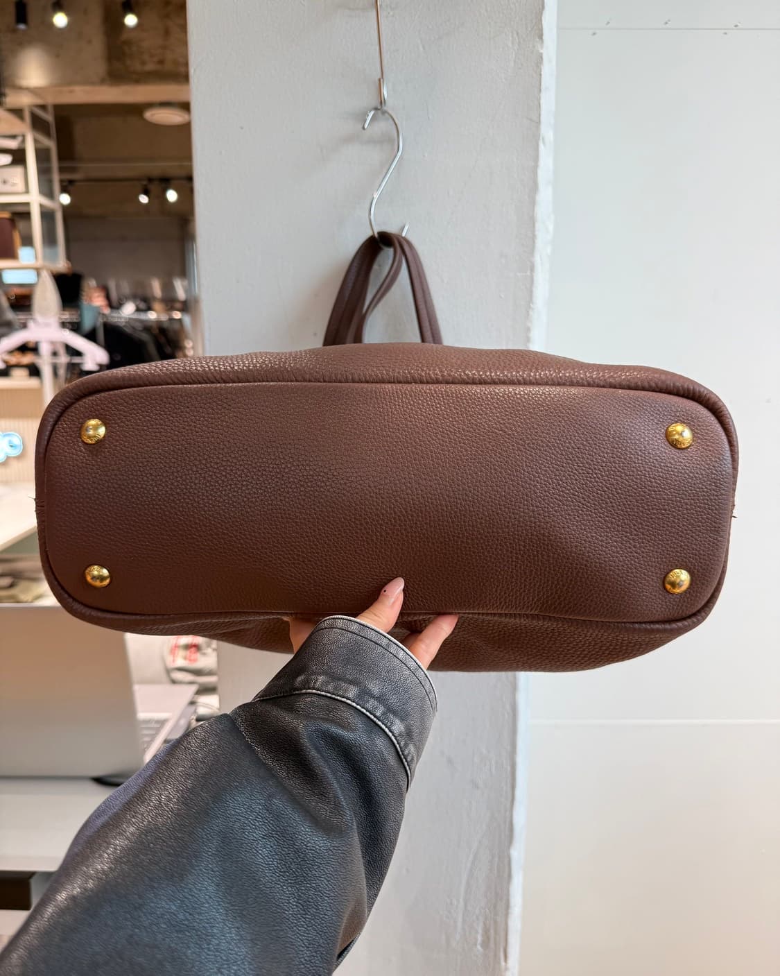 프라다 브라운 비텔로 다이노 집업 숄더백 상품이미지7