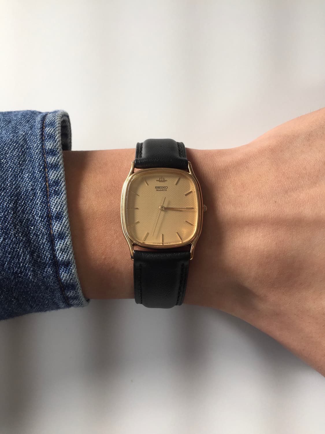90s seiko gold 3d dial quartz 상품이미지2