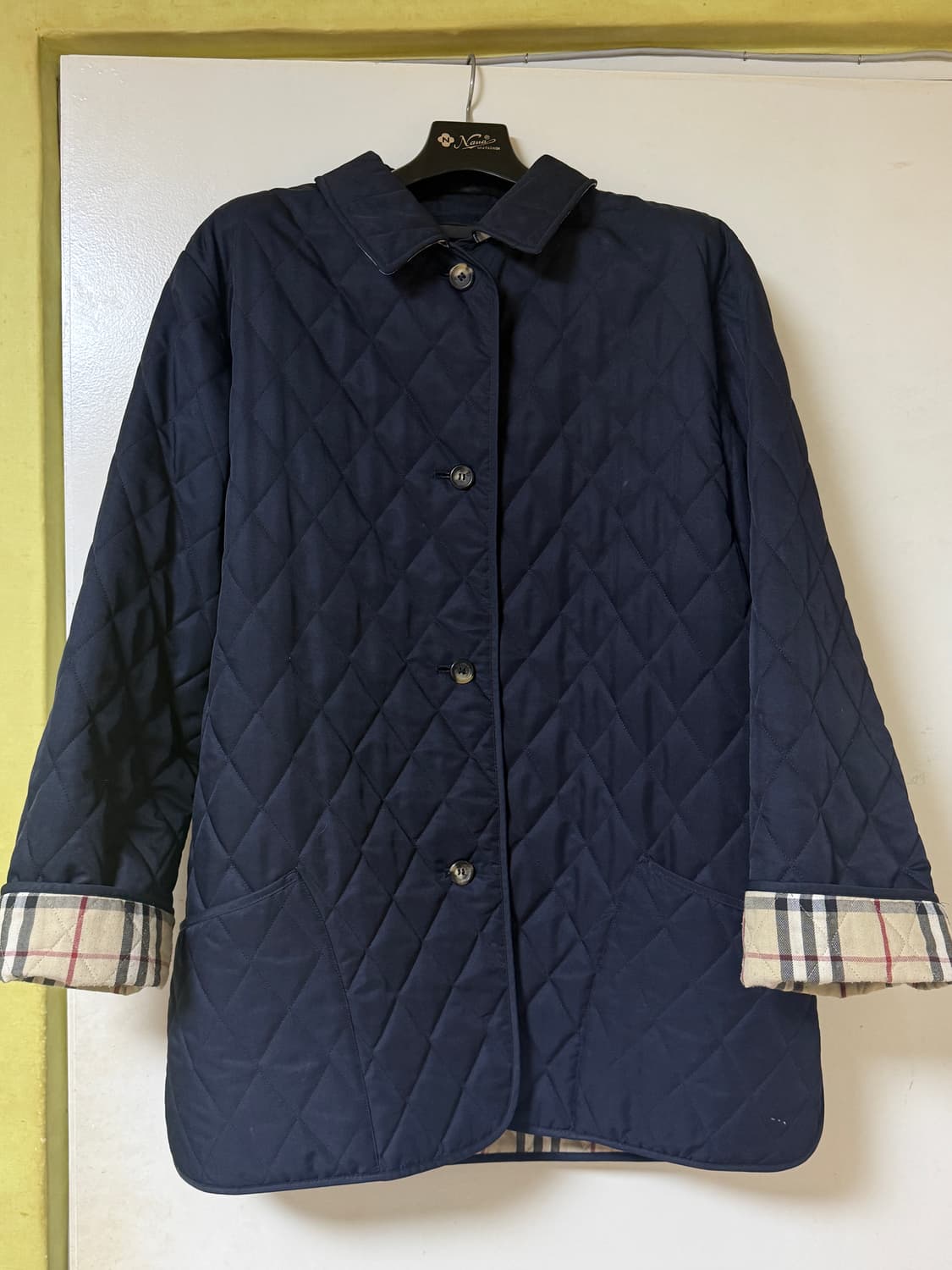 버버리 퀼팅 자켓 상품이미지2