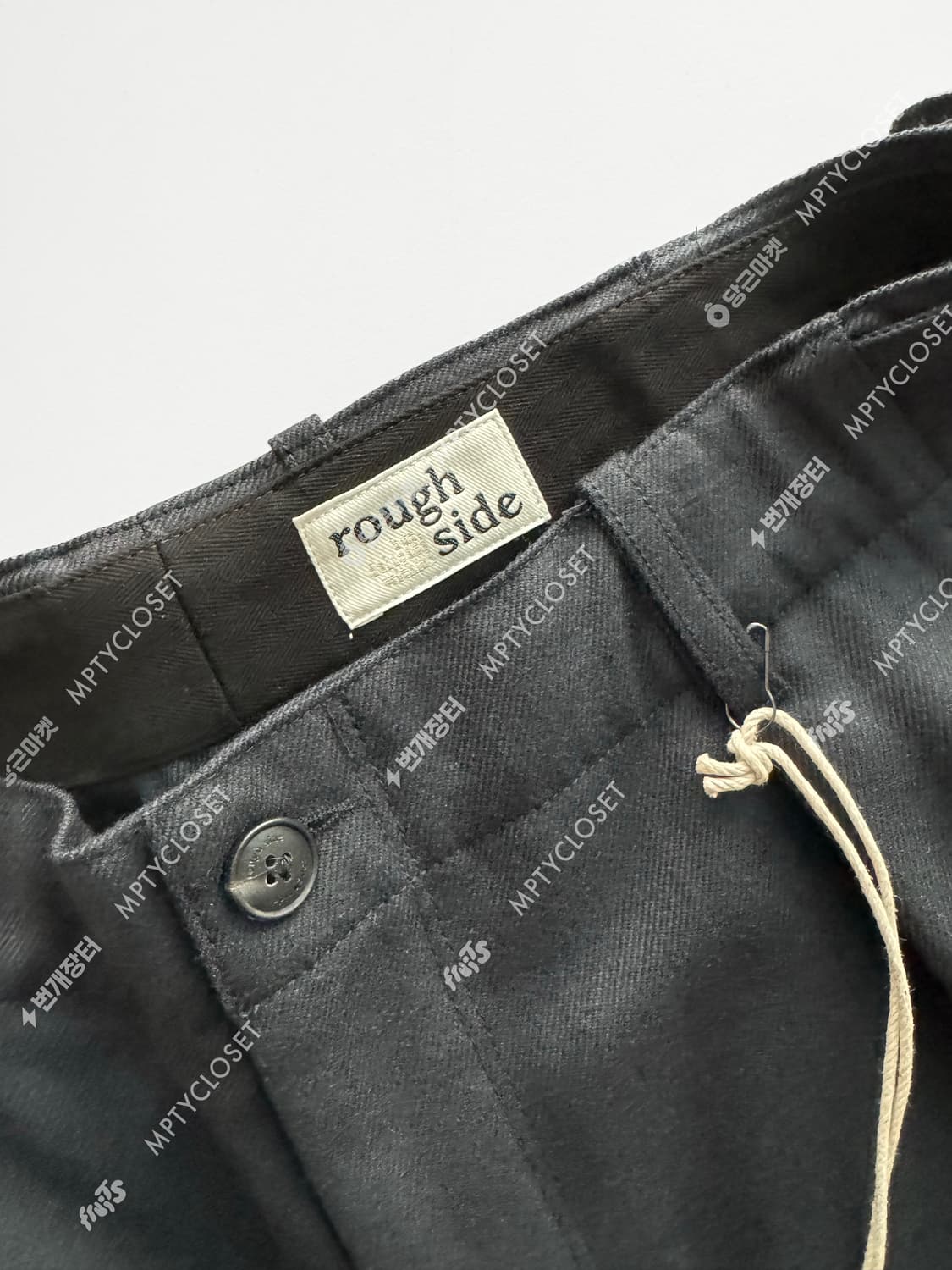 [2] 러프사이드  25fw 리포터 팬츠 다크네이비 상품이미지4
