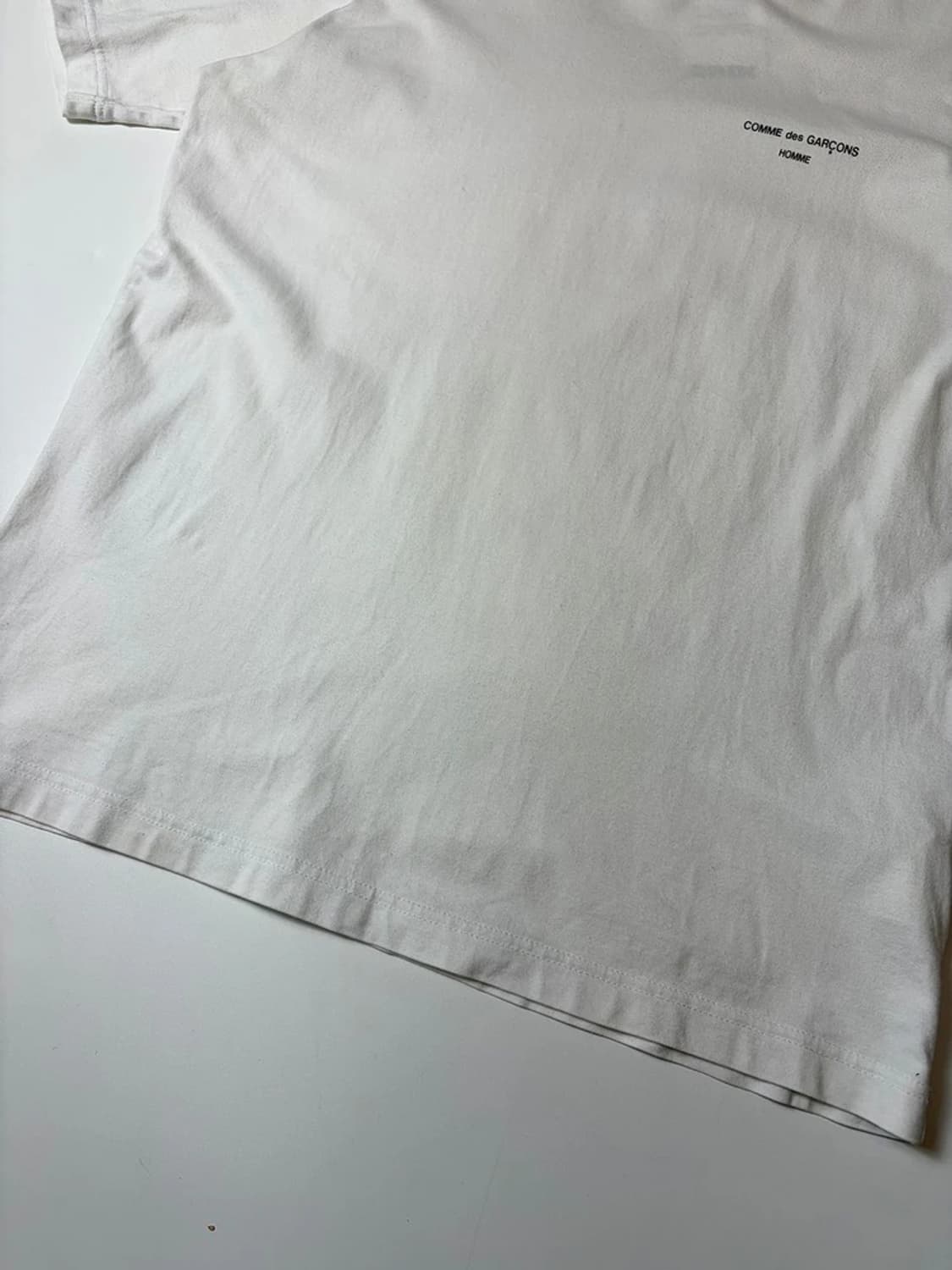 꼼데가르송 옴므 베이직 로고 반팔 티셔츠 PN9560 상품이미지5